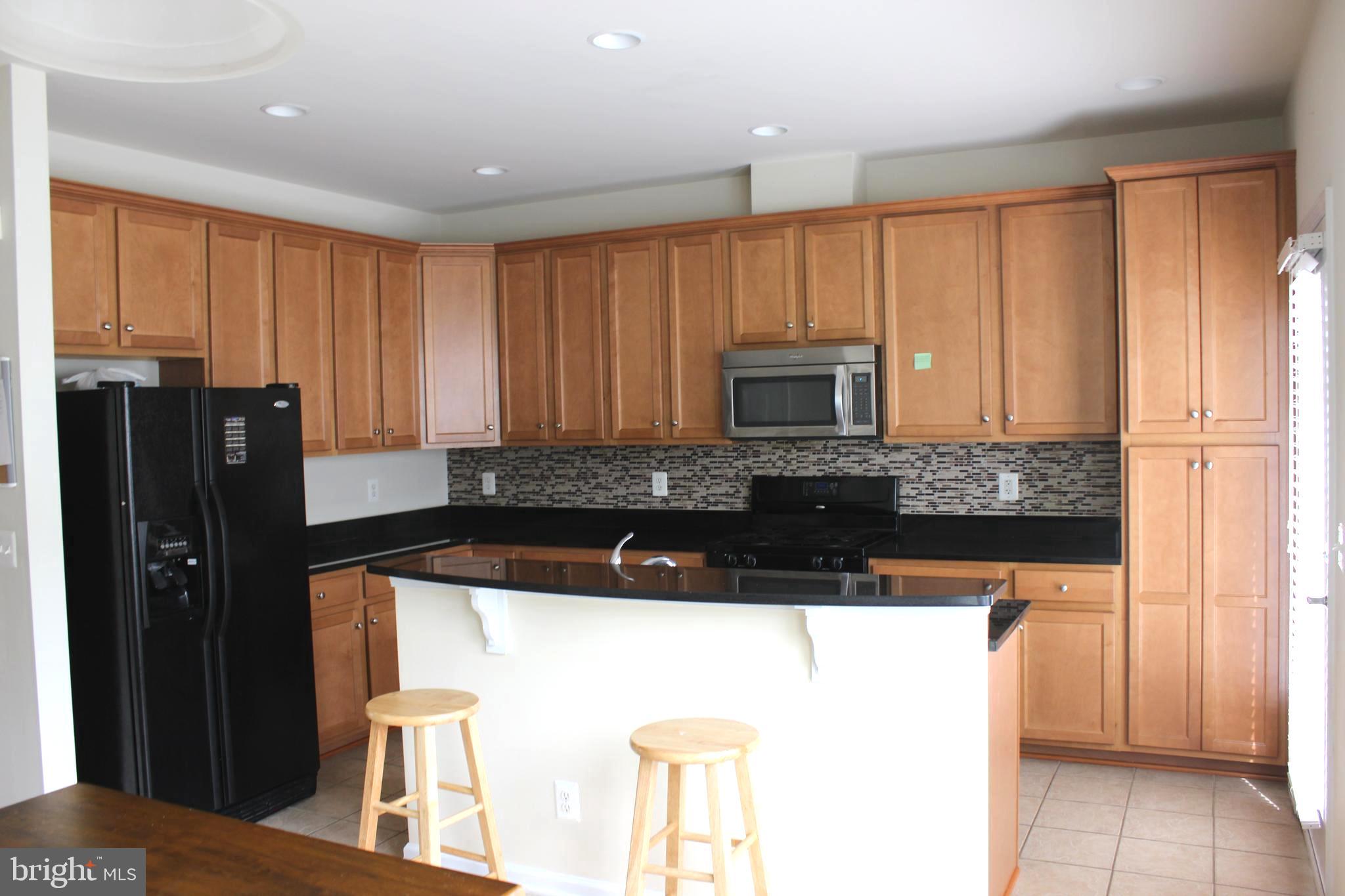 EAST GATE - Residential Lease