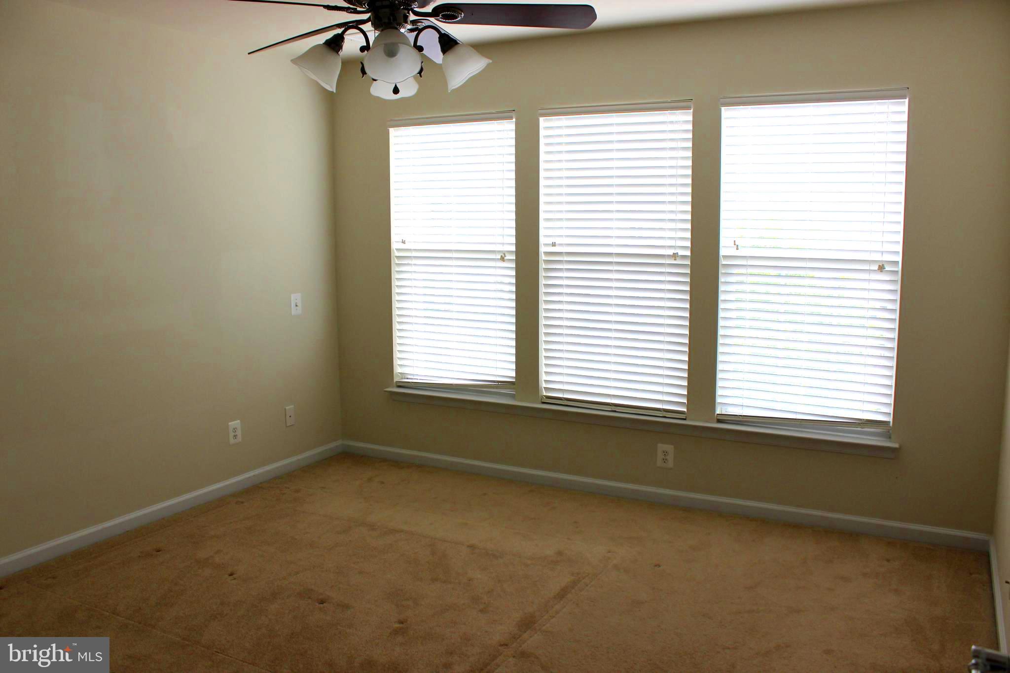EAST GATE - Residential Lease