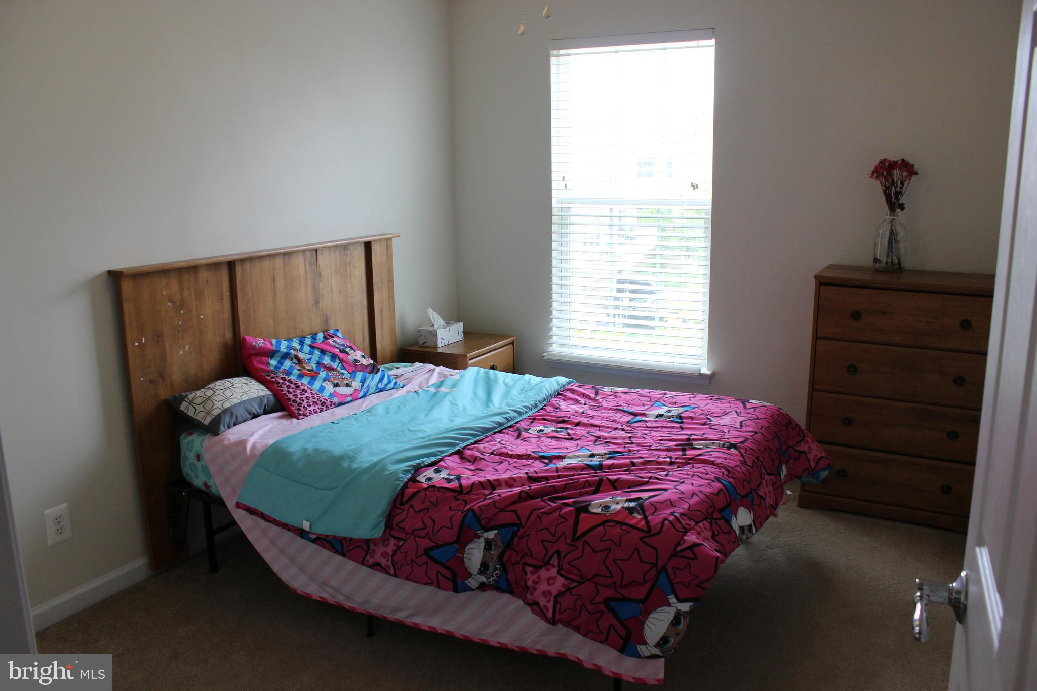 EAST GATE - Residential Lease