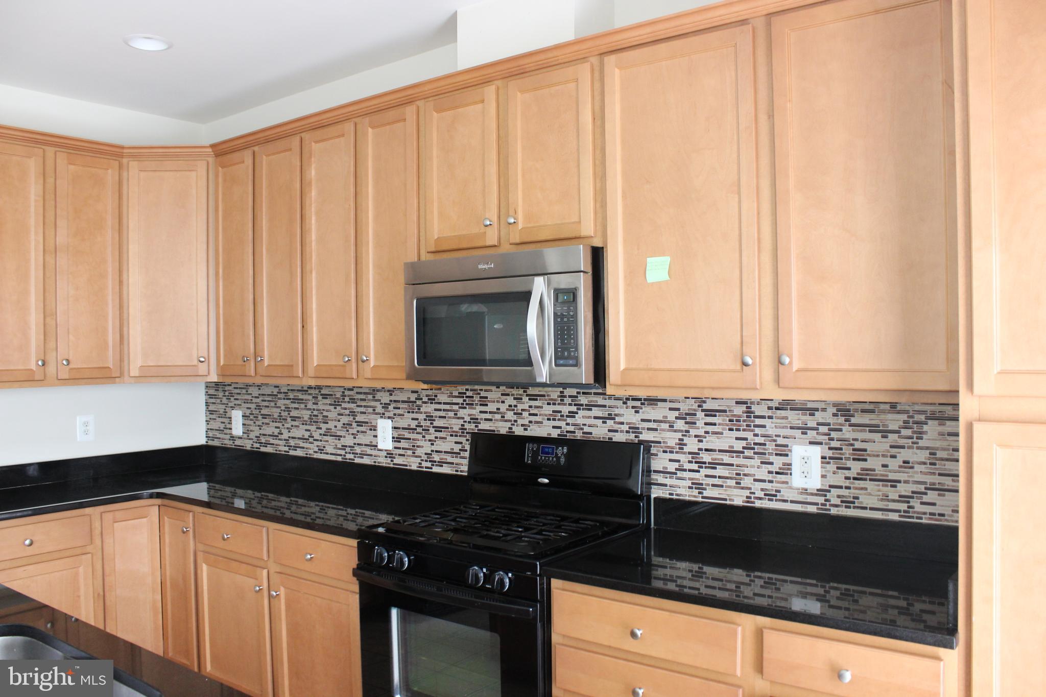 EAST GATE - Residential Lease