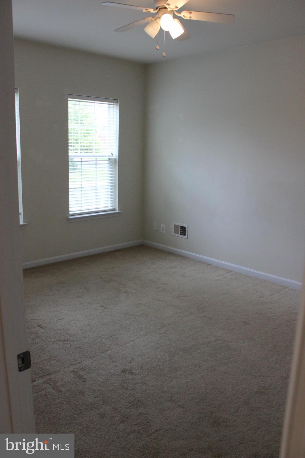 EAST GATE - Residential Lease