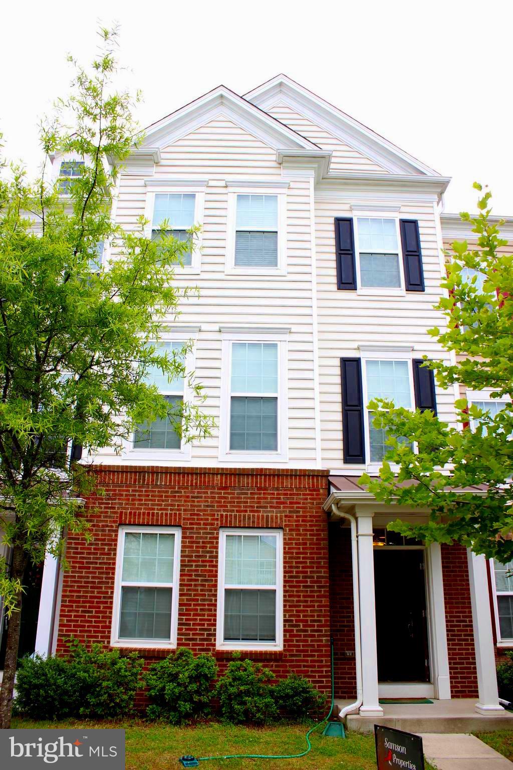 Sun Filled Three Level Townhouse with Two Car Garage. Freshly painted Four Bedrooms and 3.5 Baths. Hardwood Floors. Breakfast/Sitting Area next to Kitchen with access to Balcony. East Gate Community with Pool. Close to Shopping Center & Restaurants. Available Immediately. Kindly, Non Smokers and No Pets. Breakfast Area, Dining Area, Master Bath(s), Upgraded Counter tops, Window Treatments, Wood Floors, Dishwasher, Disposal, Dryer, Exhaust Fan, Microwave, Refrigerator, Stove. walking to restaurants and public transportation.