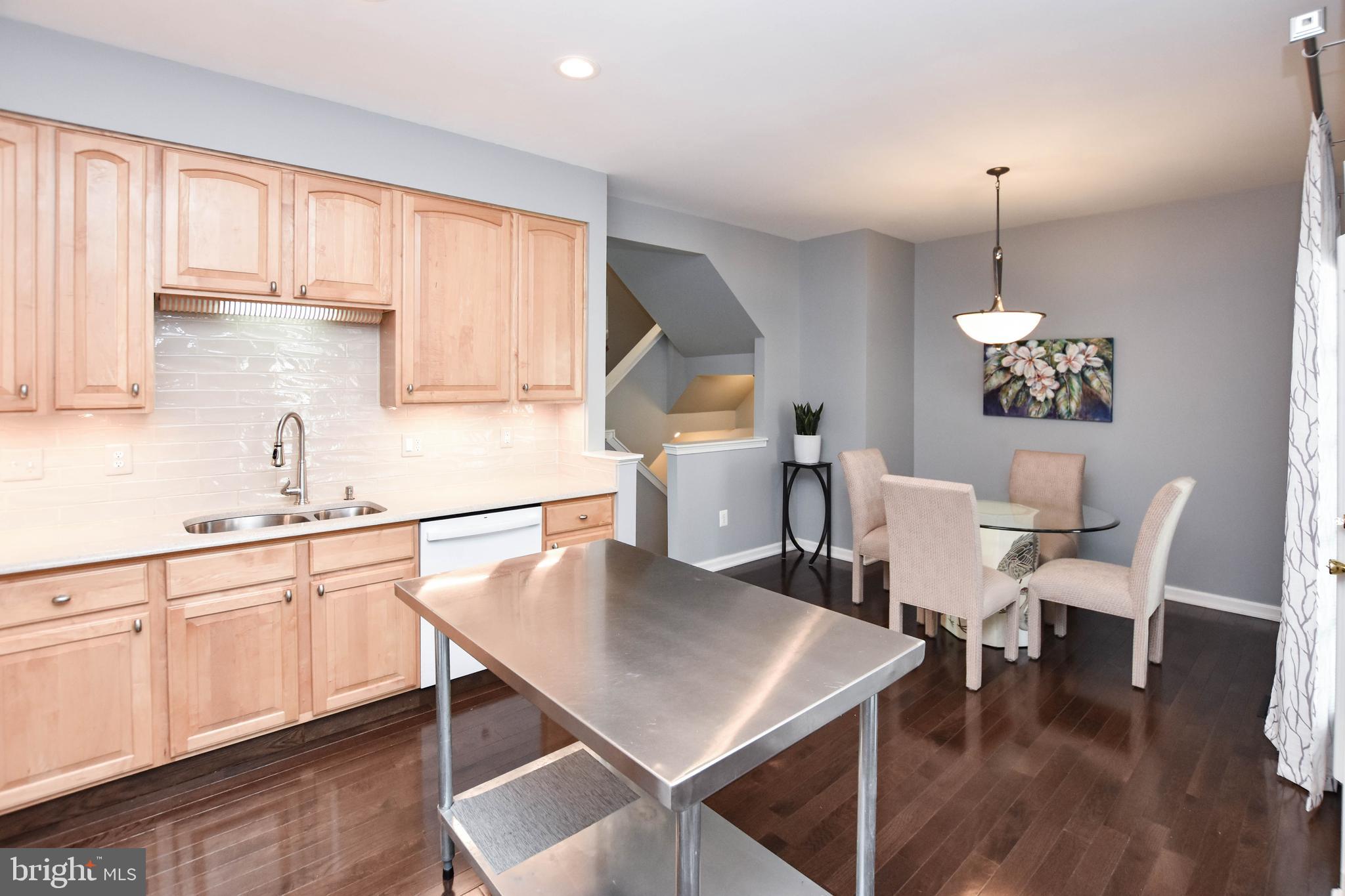 SOUTH RIDING - Residential