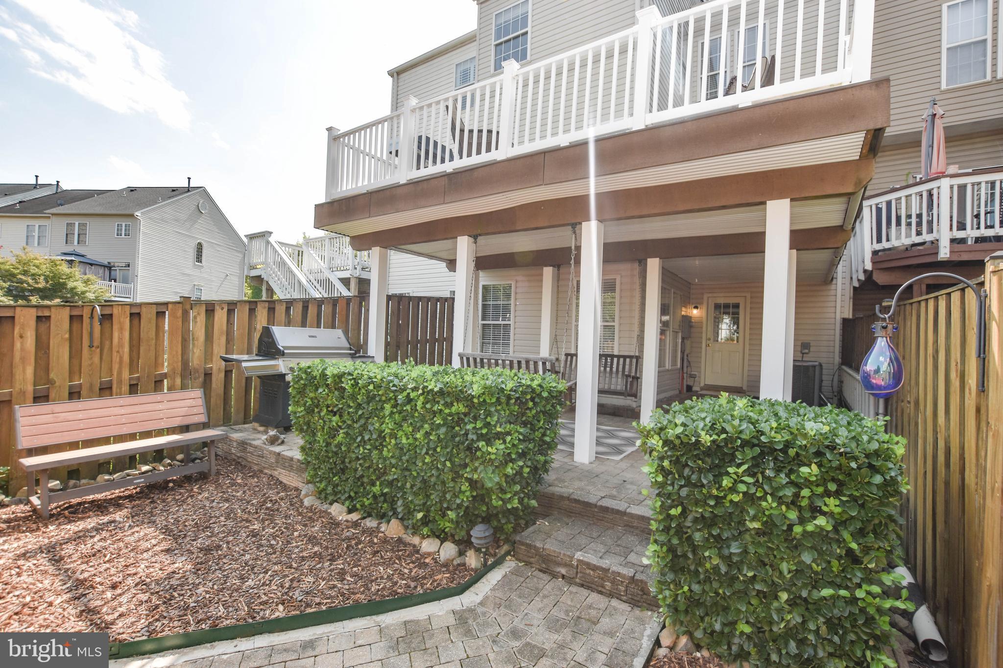 SOUTH RIDING - Residential