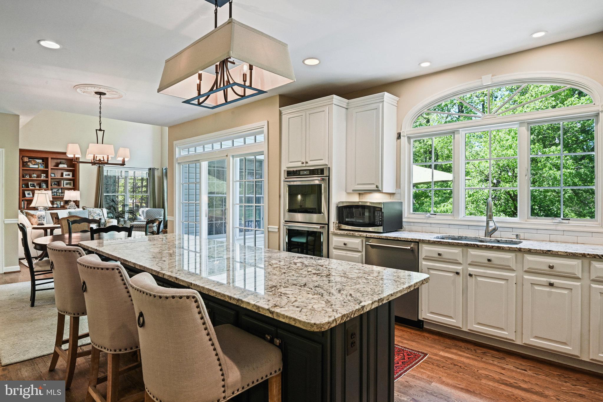 HUNTERBROOKE - Residential