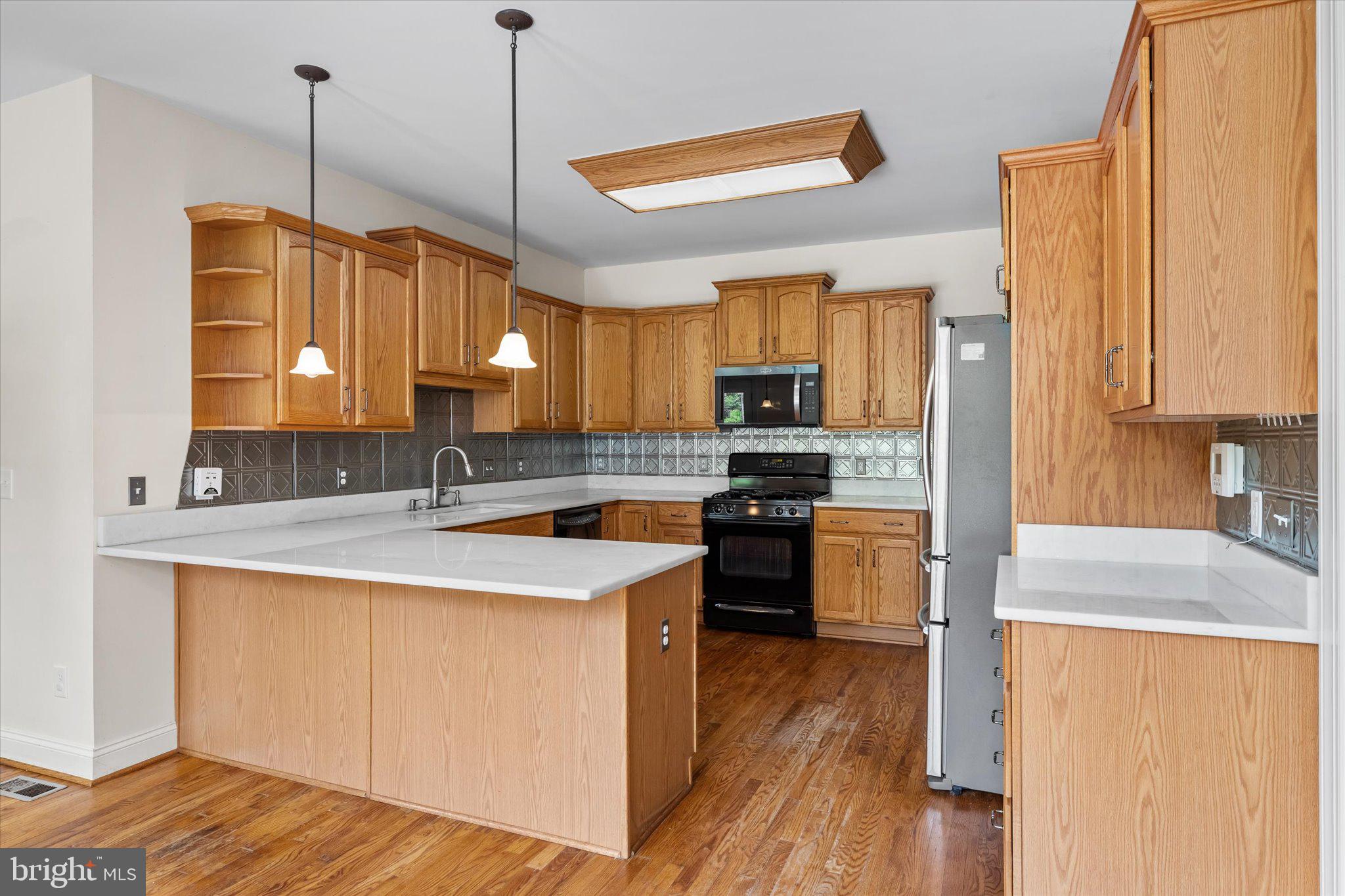 ANDERSON MILL - Residential