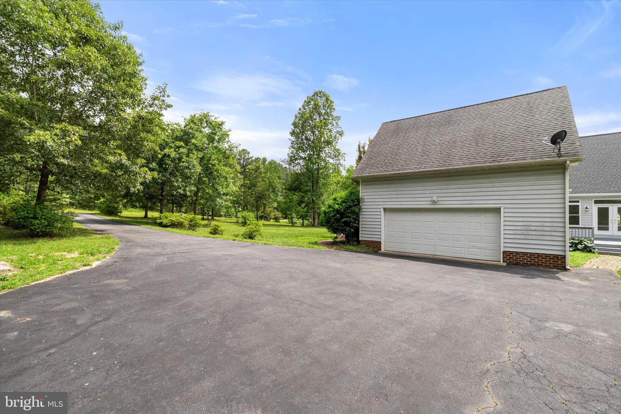 ANDERSON MILL - Residential