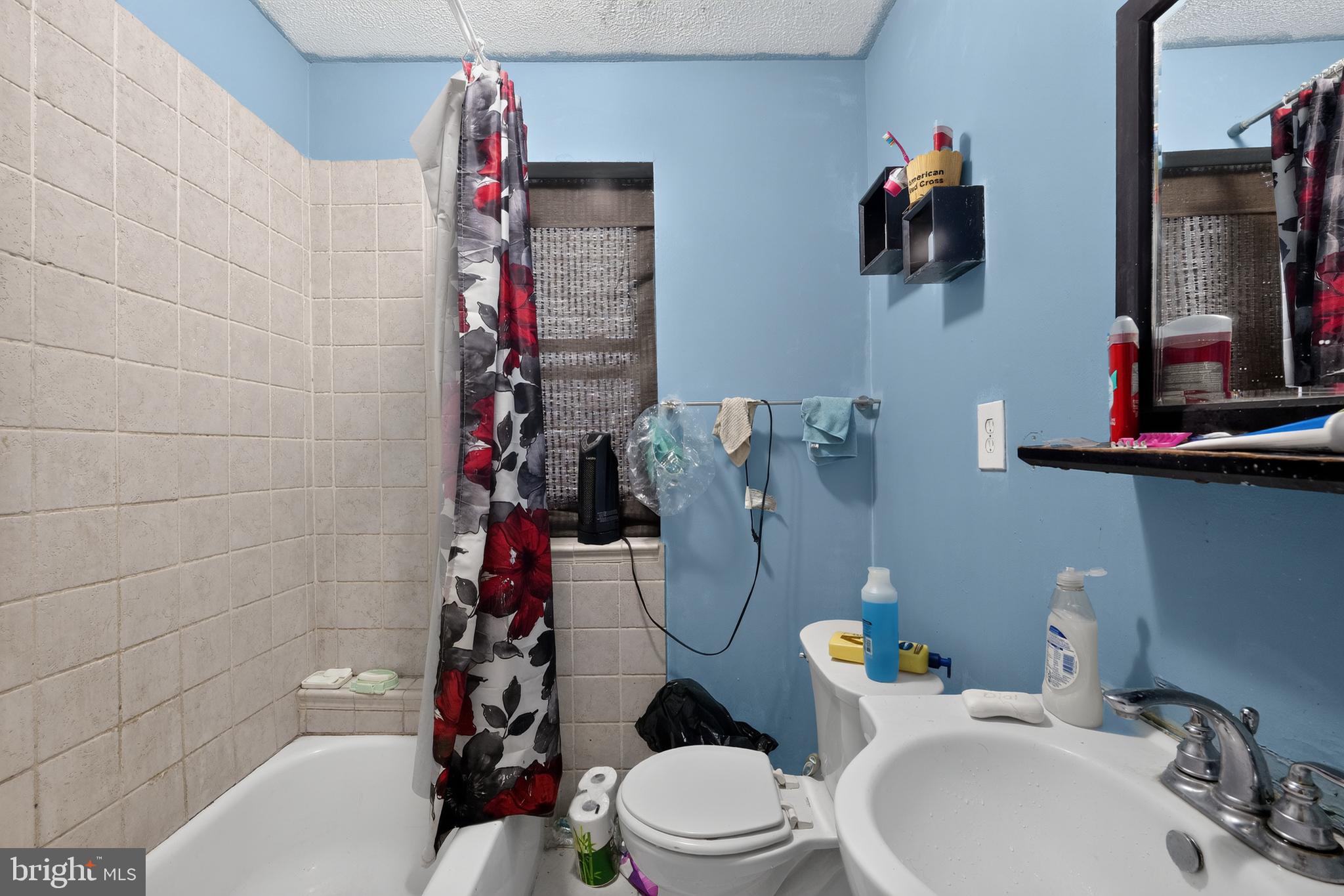 BUTCHERS HILL - Residential Income