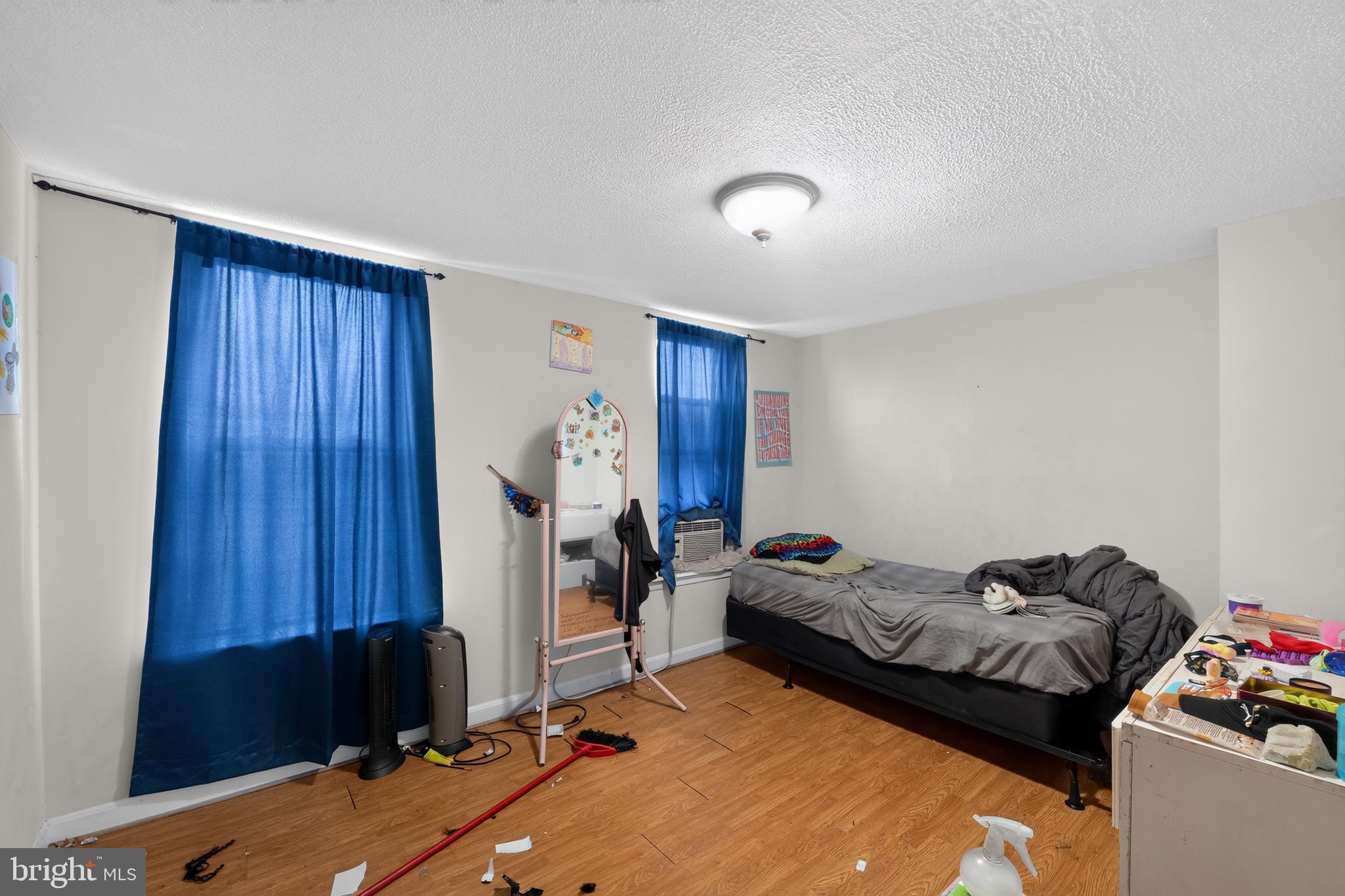 BUTCHERS HILL - Residential Income