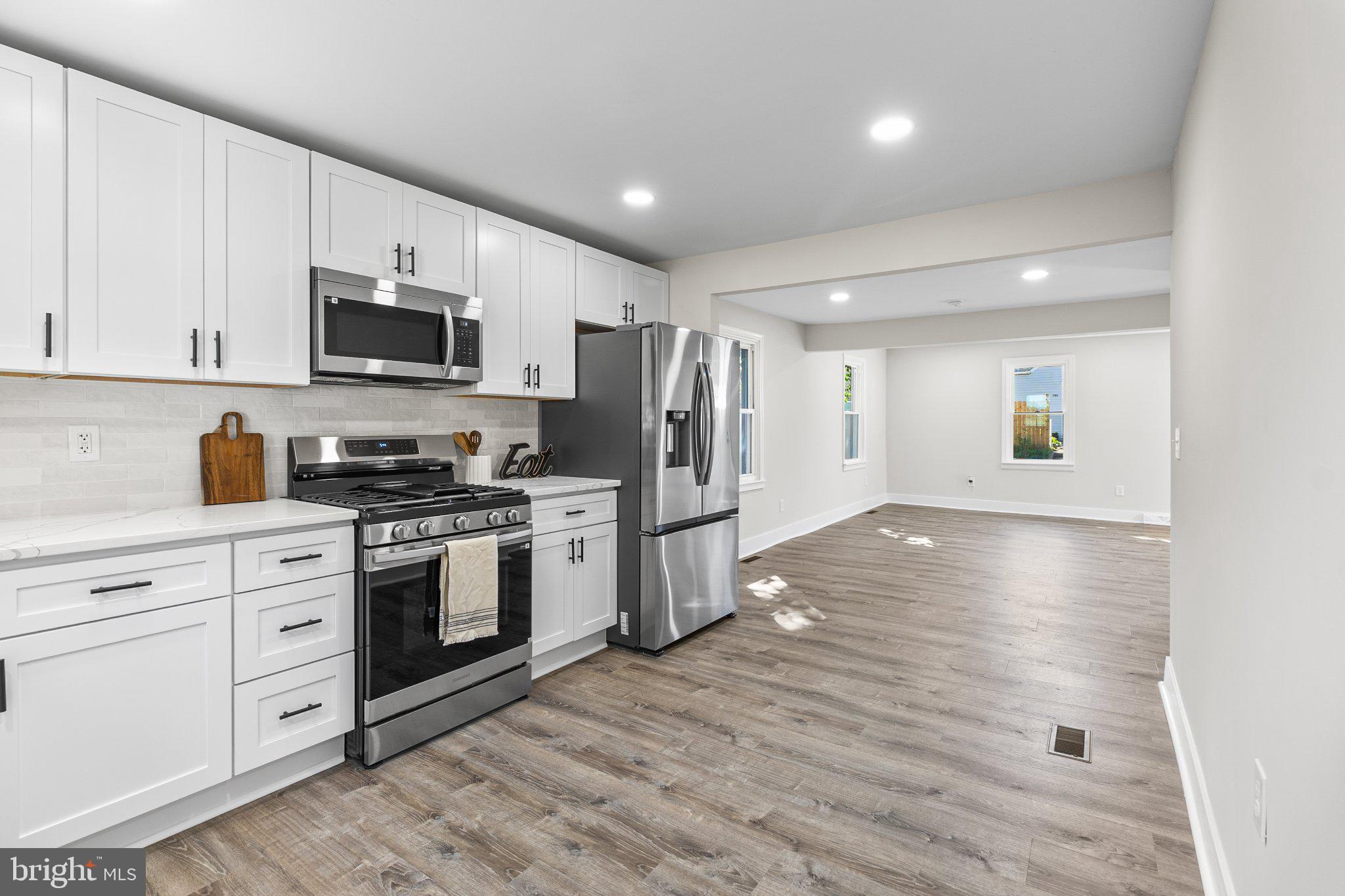 HOLLOWAY TERRACE - Residential