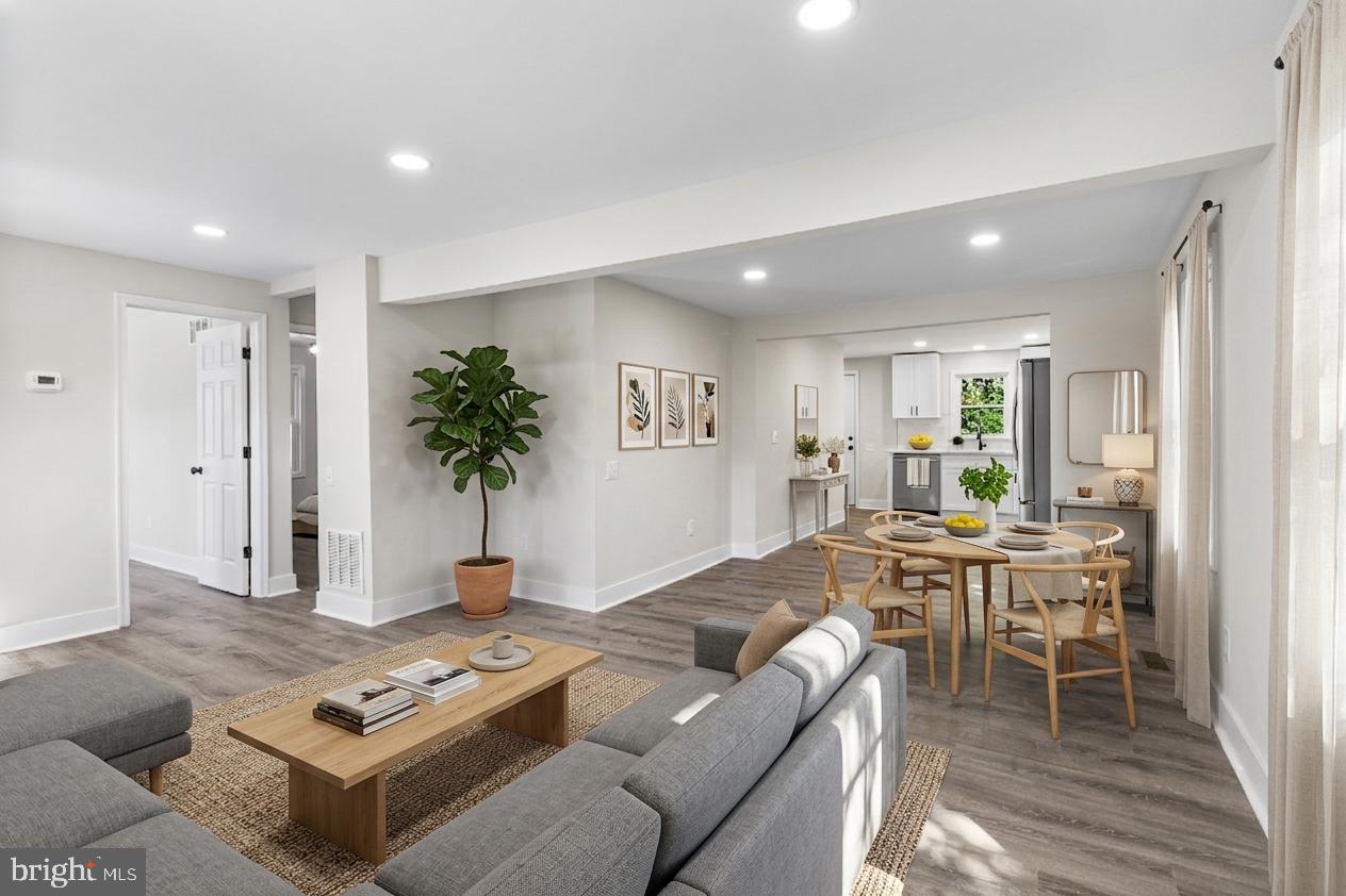 HOLLOWAY TERRACE - Residential