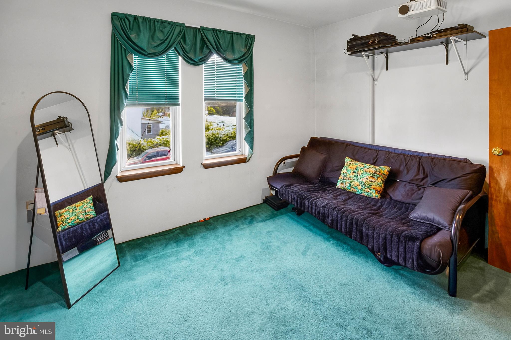 COLLINGSWOOD - Residential