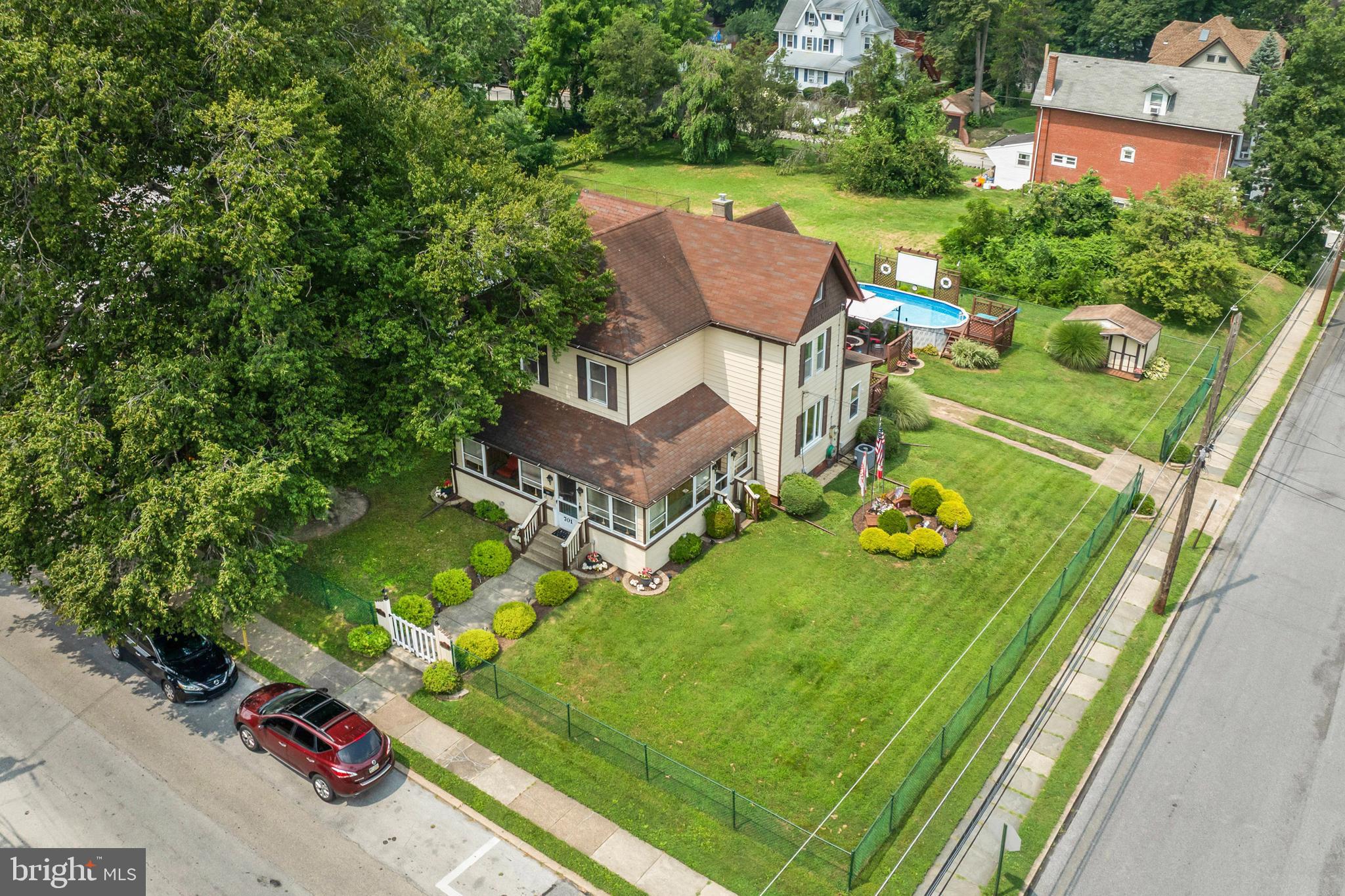 COLLINGSWOOD - Residential
