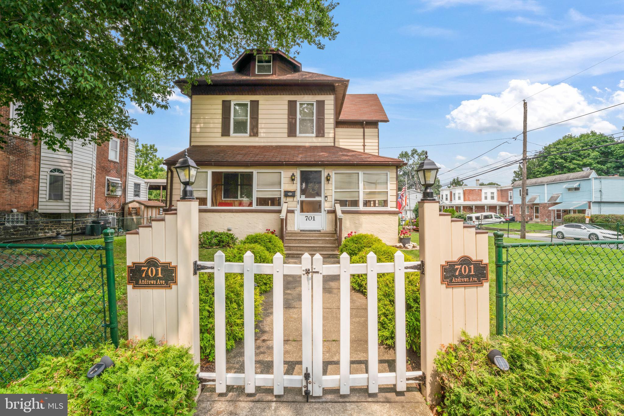 COLLINGSWOOD - Residential