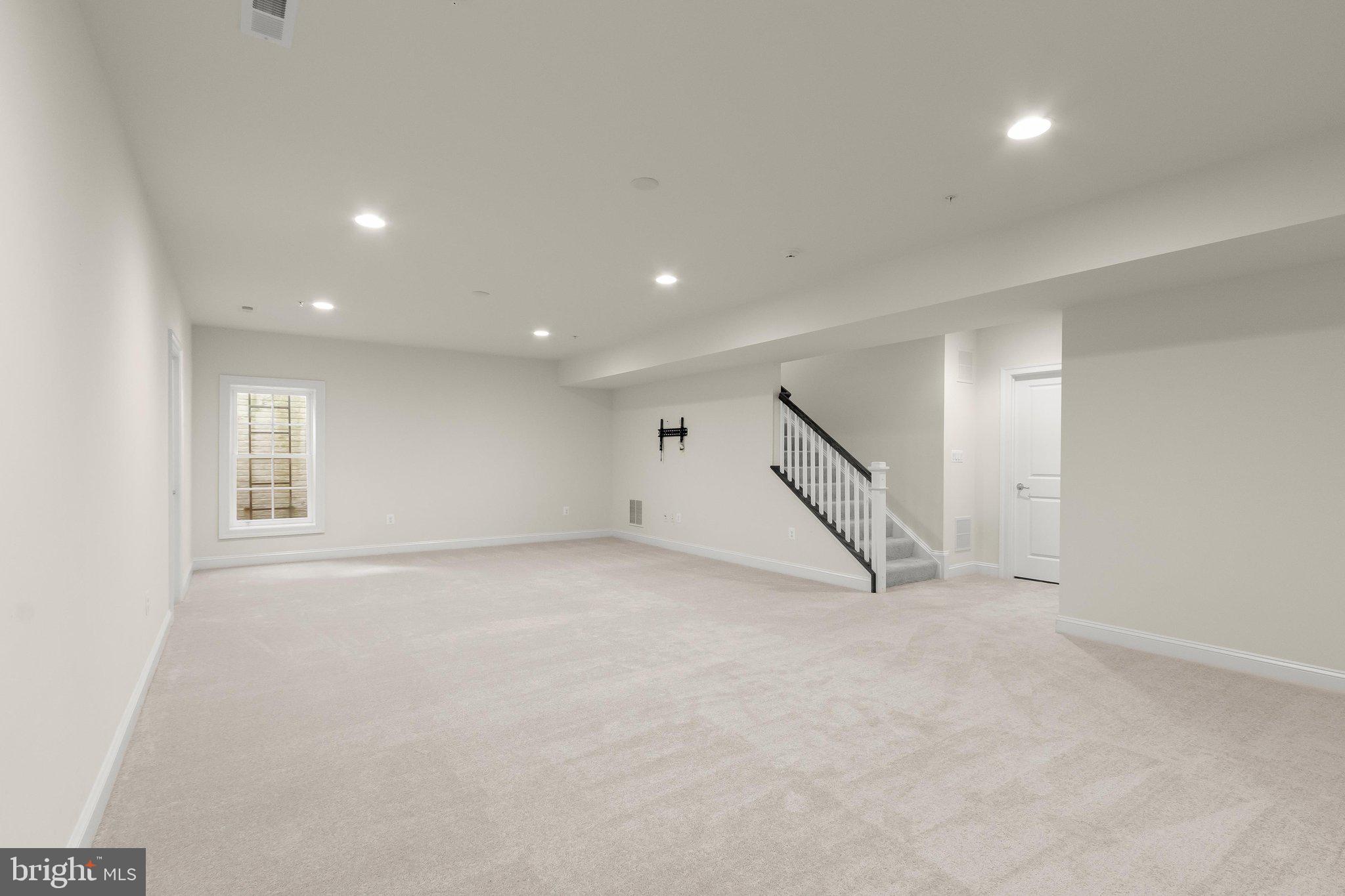 MAPLE LAWN - Residential