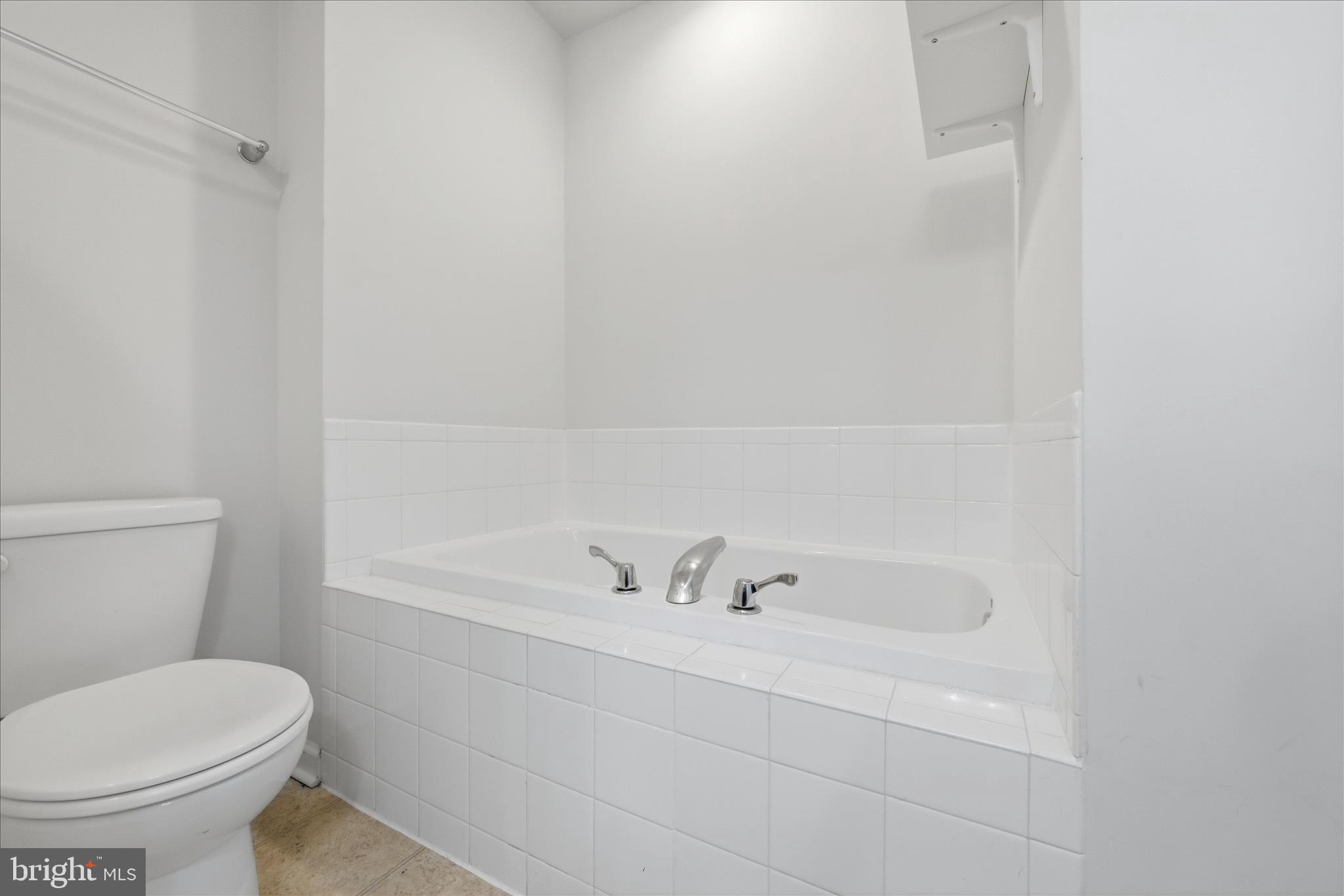 KENSINGTON TERRACE - Residential