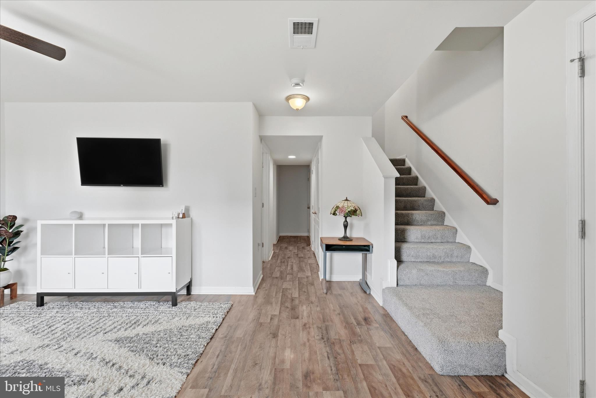 KENSINGTON TERRACE - Residential