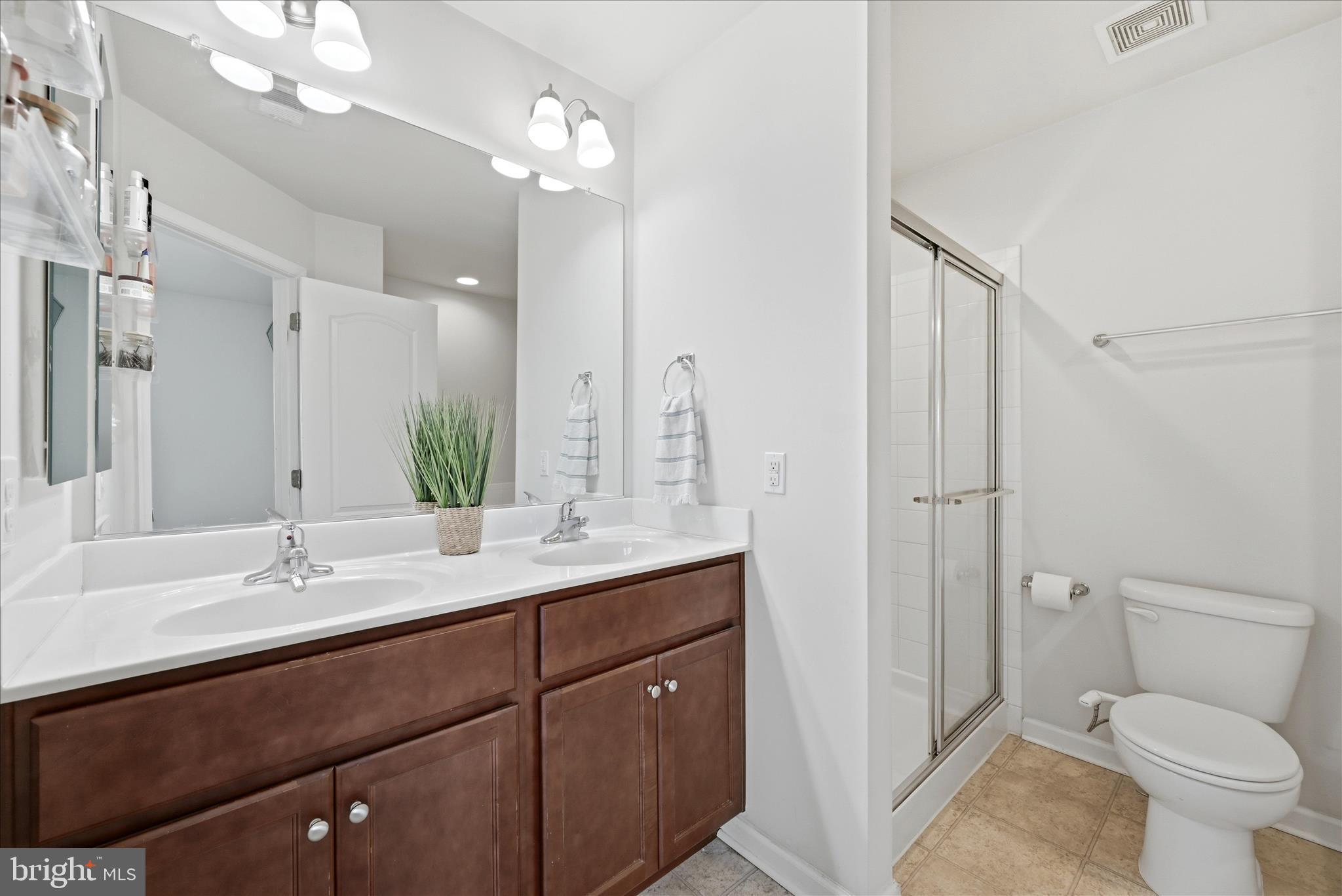 KENSINGTON TERRACE - Residential