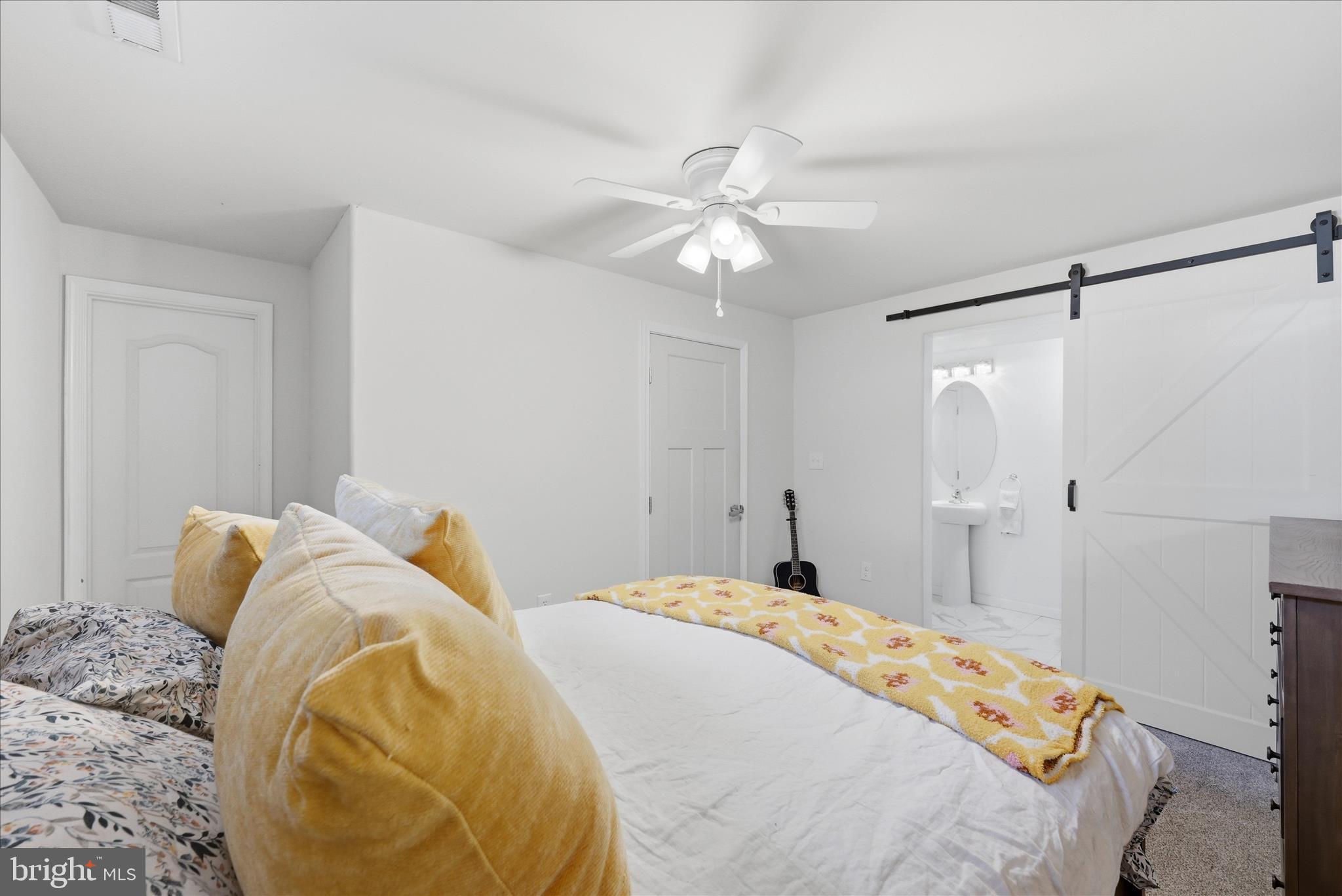 KENSINGTON TERRACE - Residential