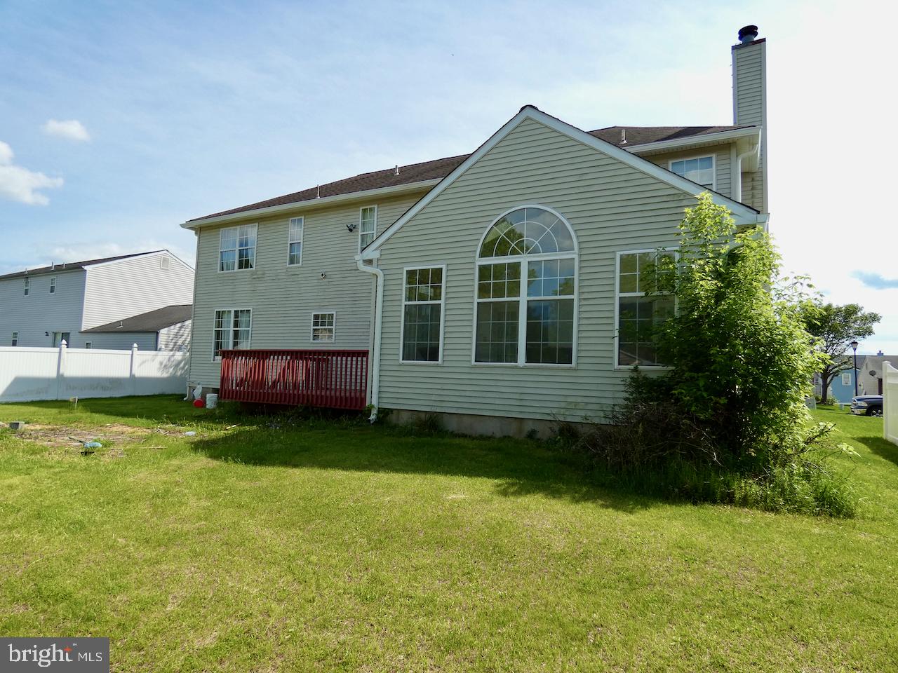 SALEM WOODS - Residential