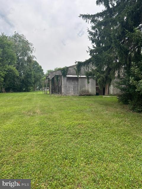 SUNNYBROOK FARMS - Residential