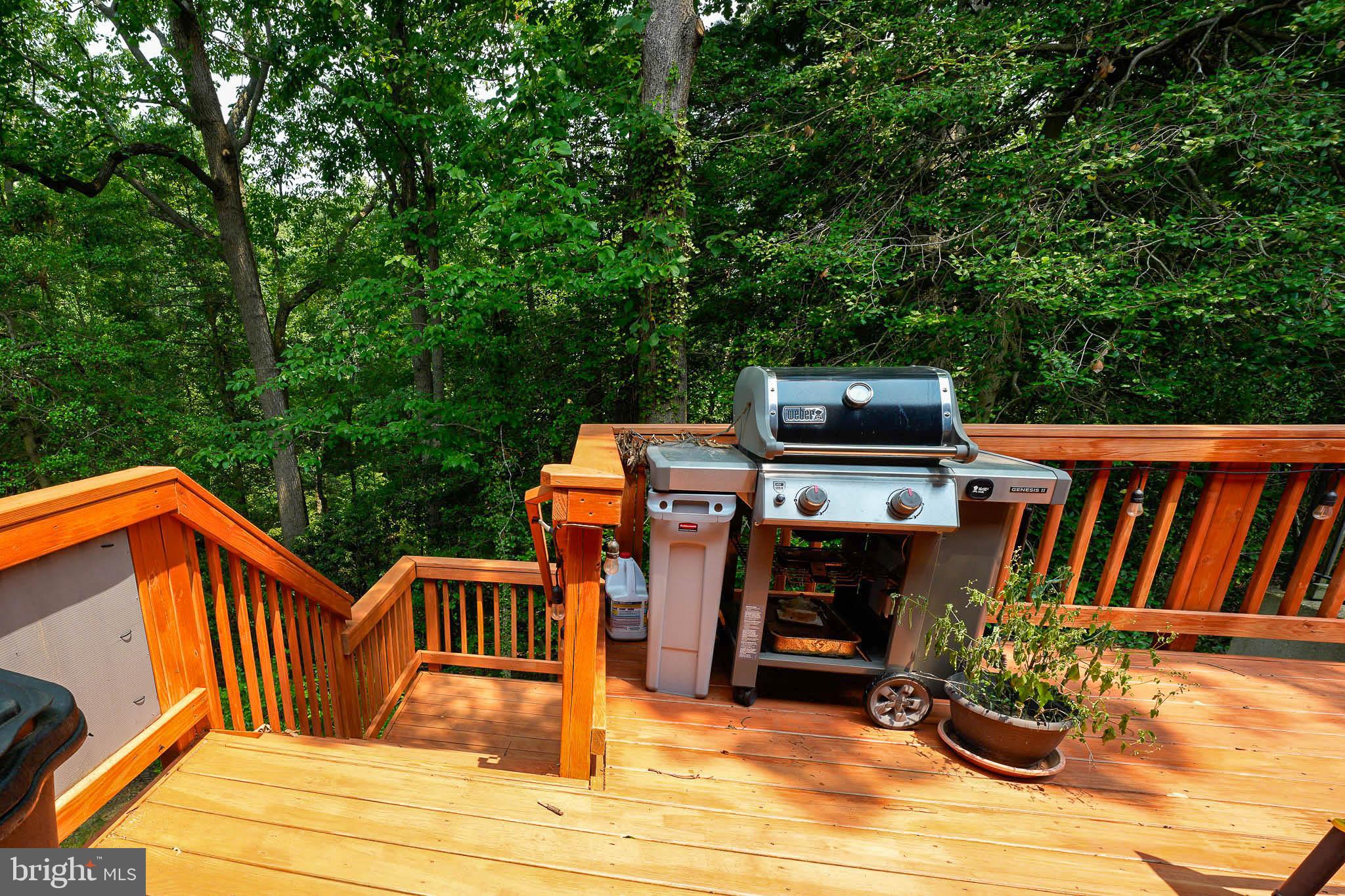 ADMIRALS WALK - Residential
