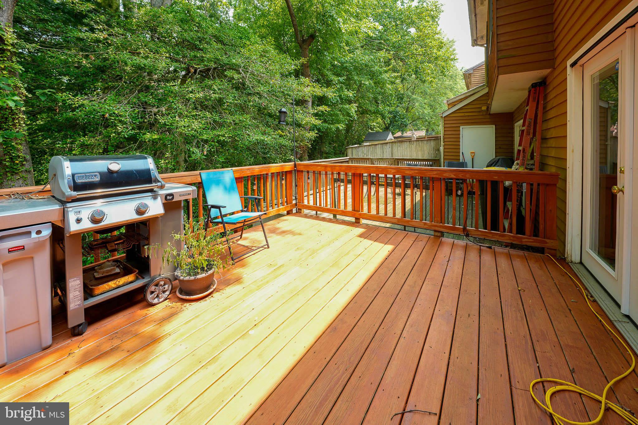 ADMIRALS WALK - Residential