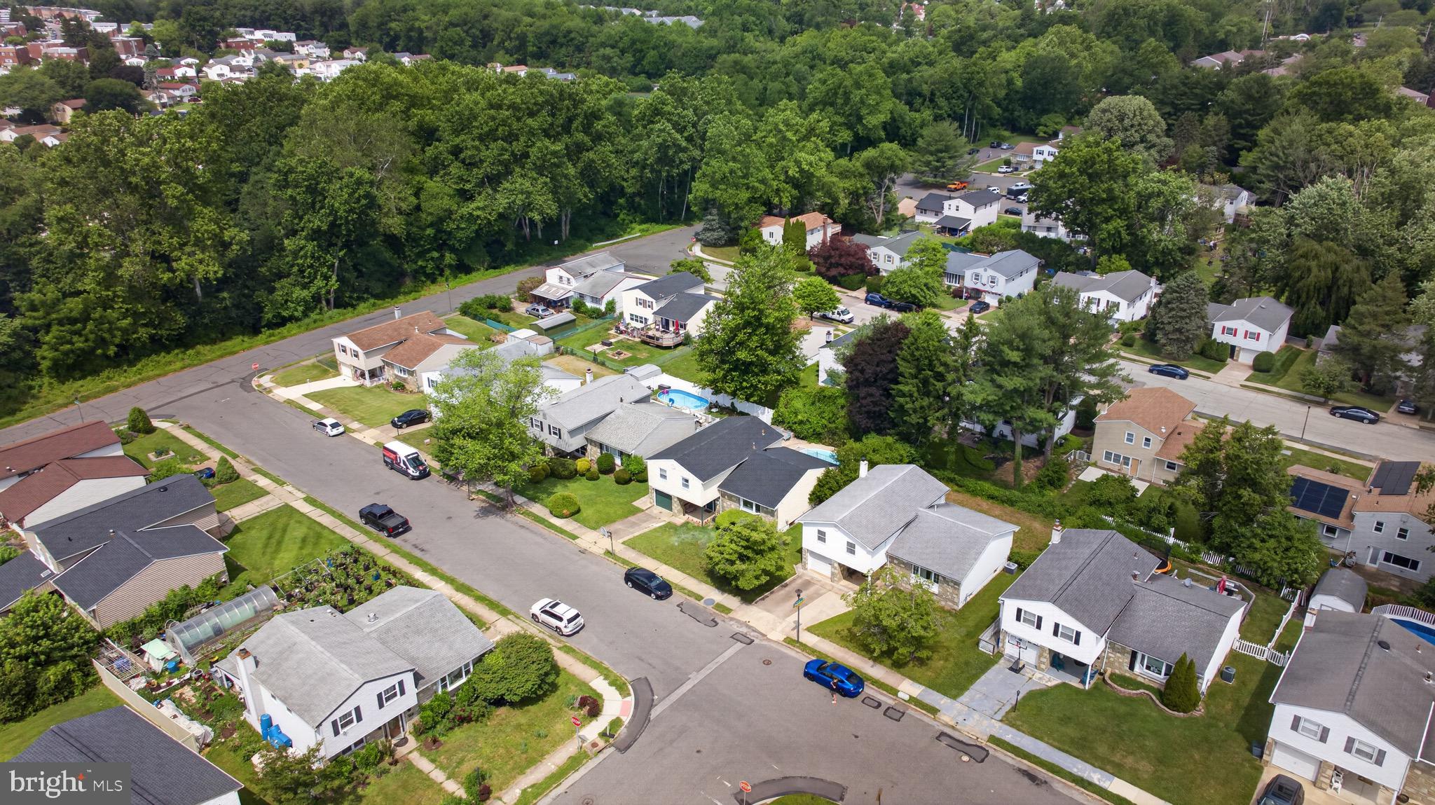 SOMERTON - Residential