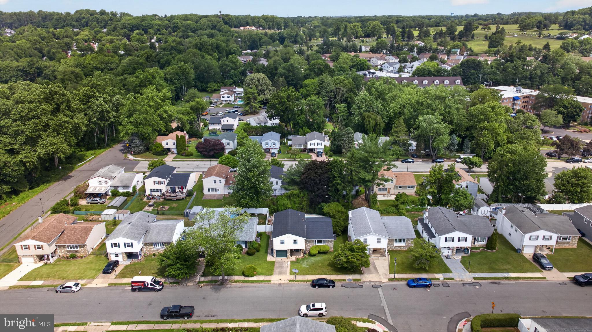 SOMERTON - Residential