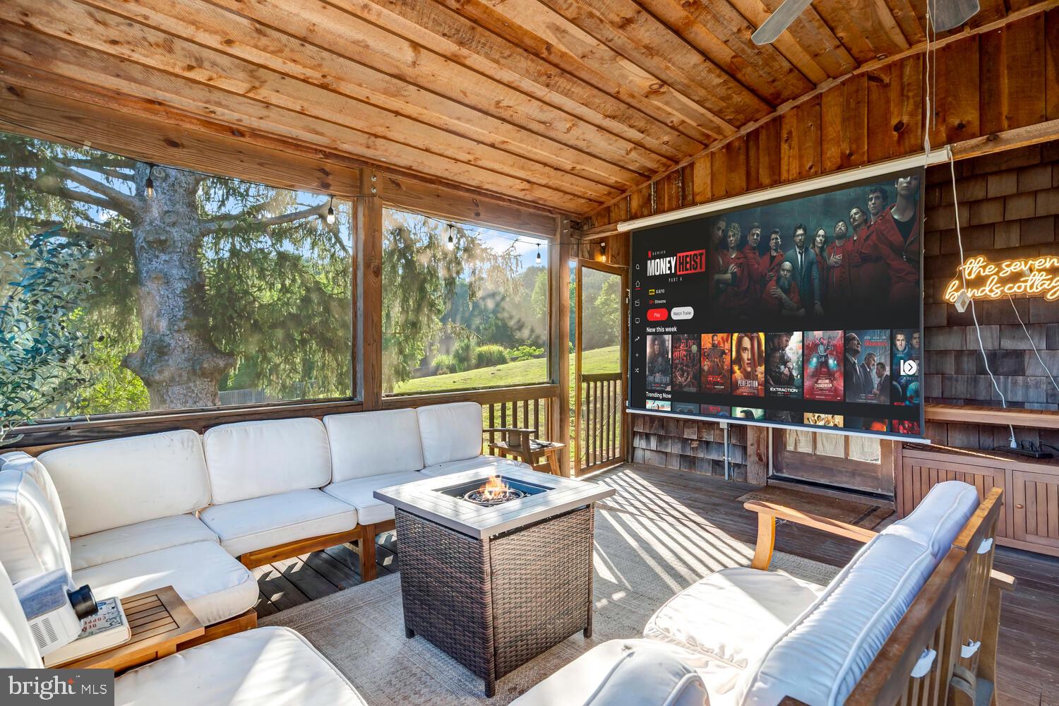 PAGE VALLEY ESTATES - Residential