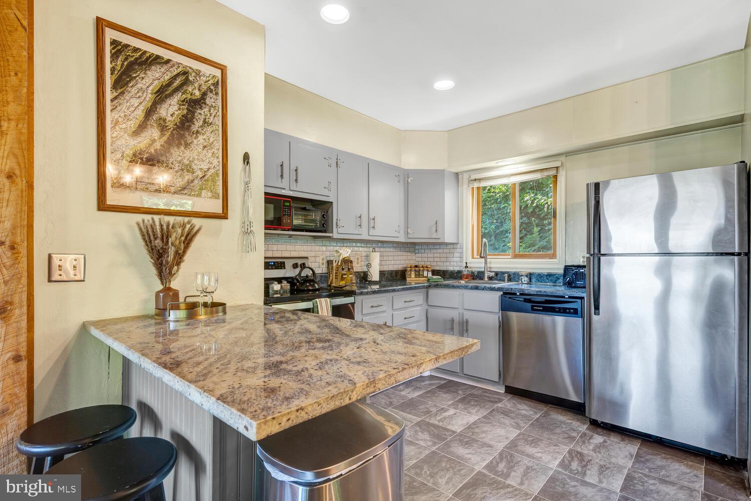 PAGE VALLEY ESTATES - Residential
