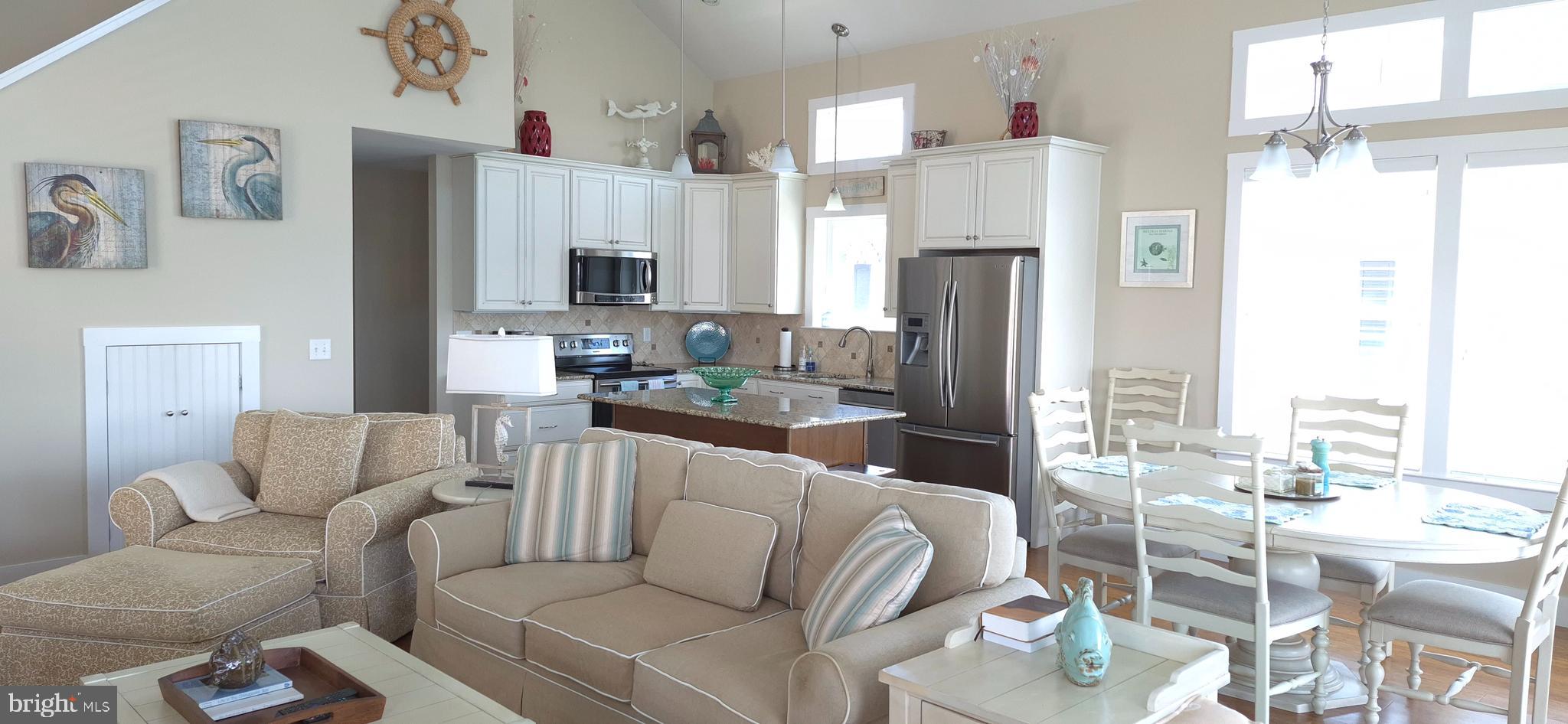 MONTEGO BAY - Residential