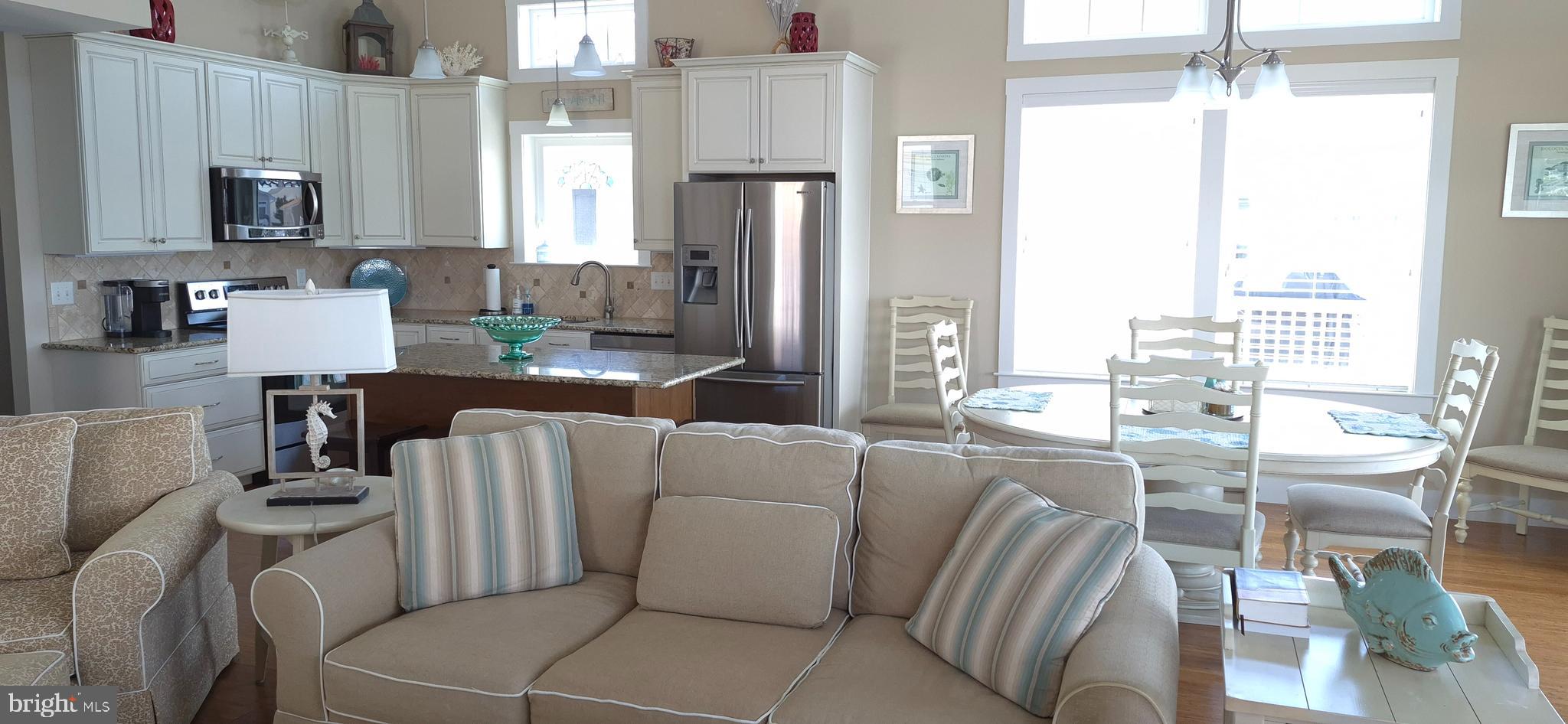 MONTEGO BAY - Residential