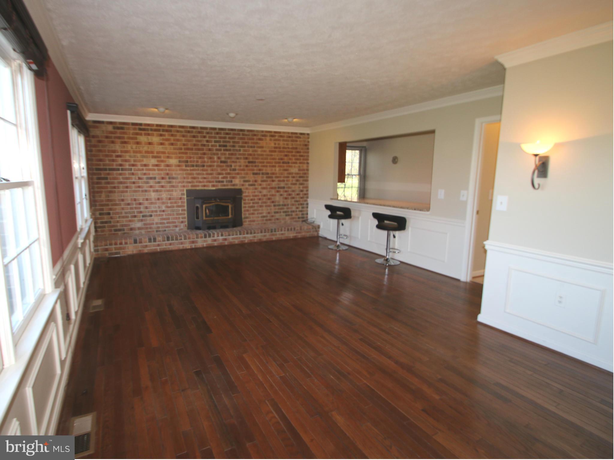 BURNHAM HILLS - Residential