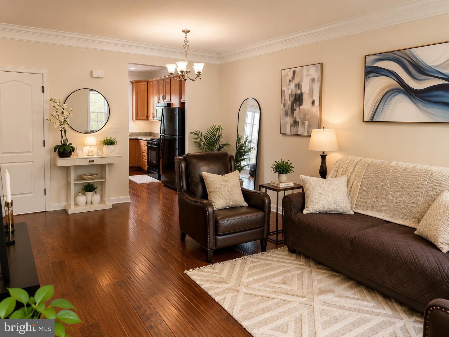 SOUTH RIDING - Residential