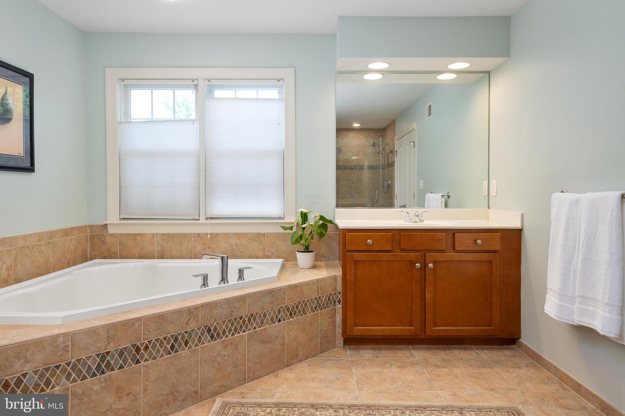 SEVERN LANDING - Residential