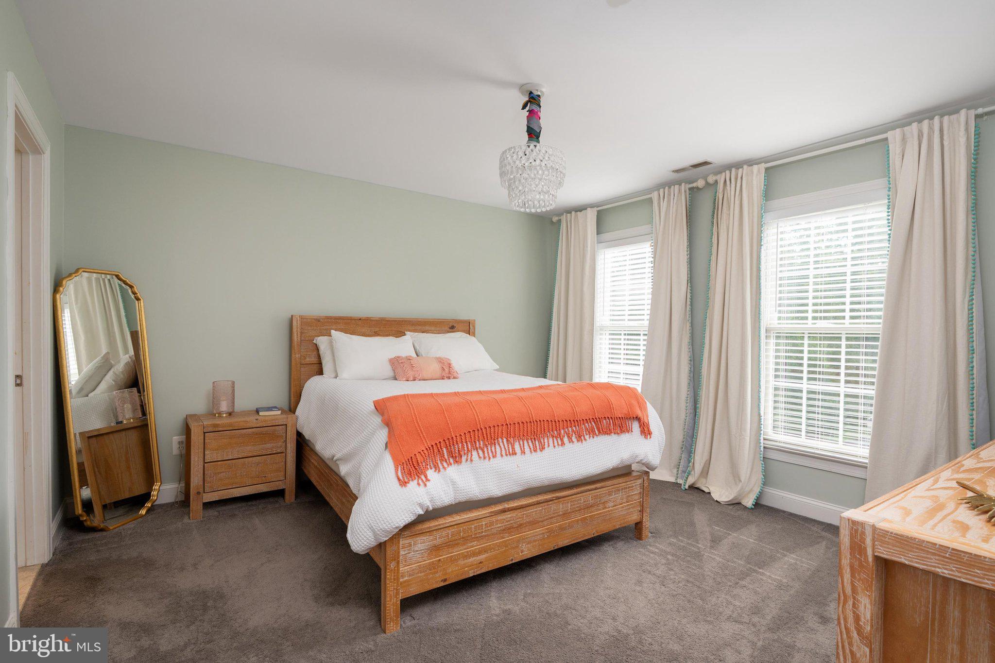 SEVERN LANDING - Residential