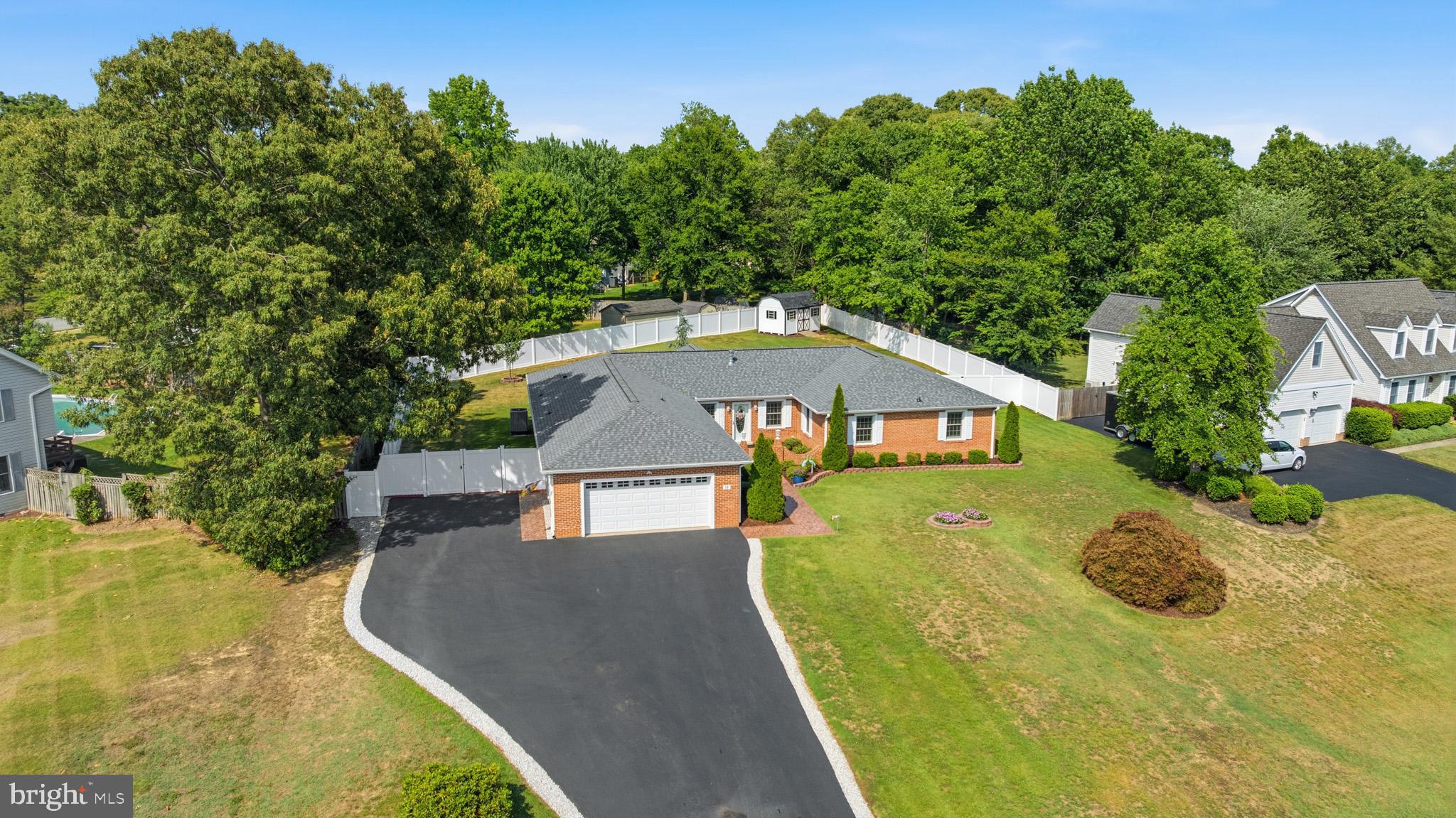 QUAILWOOD - Residential