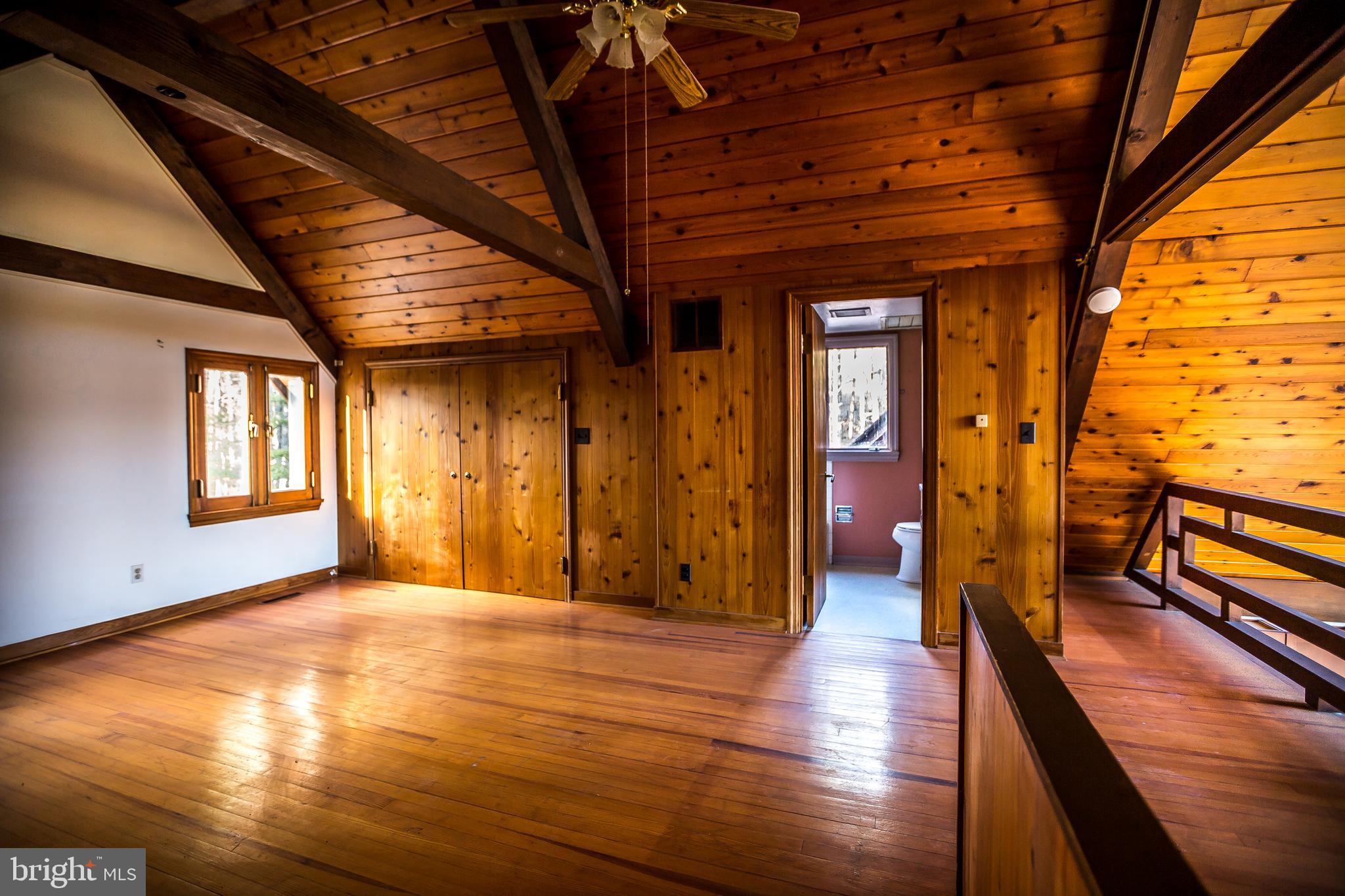 FREELAND - Residential Lease