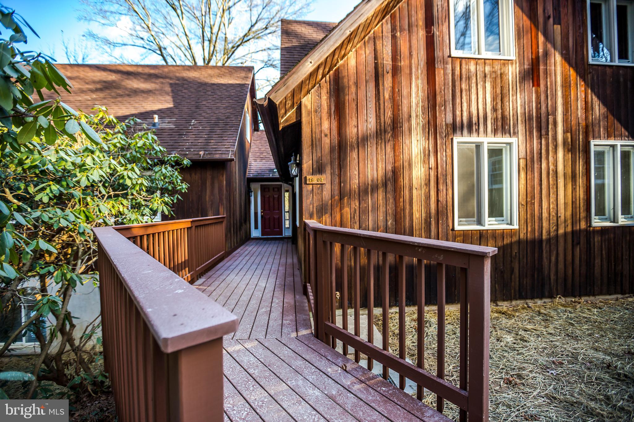 FREELAND - Residential Lease
