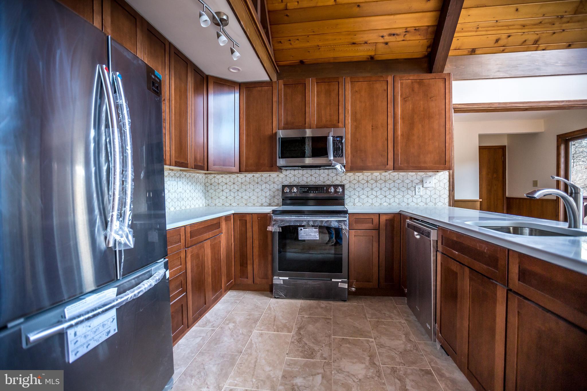 FREELAND - Residential Lease