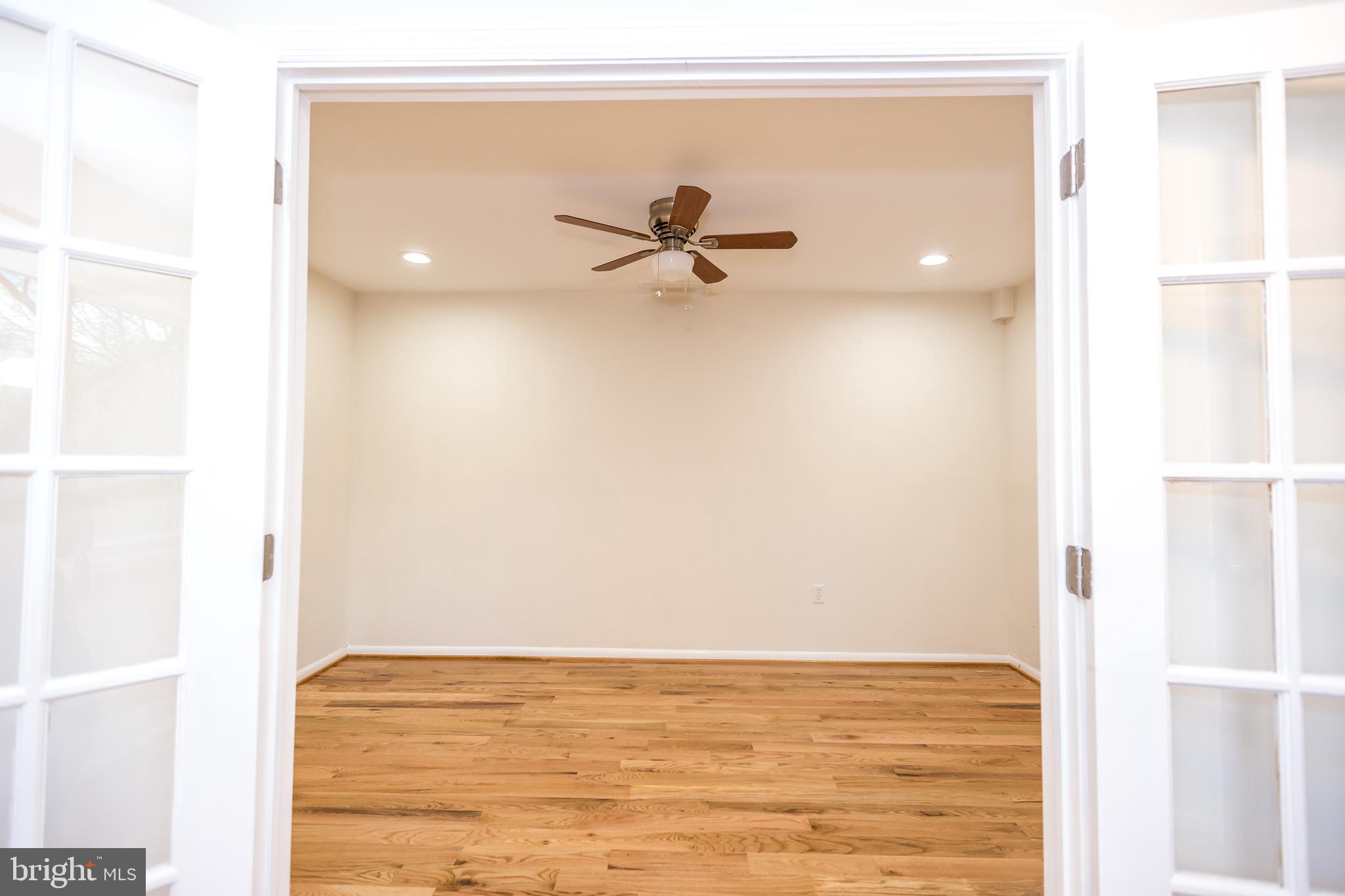 FREELAND - Residential Lease