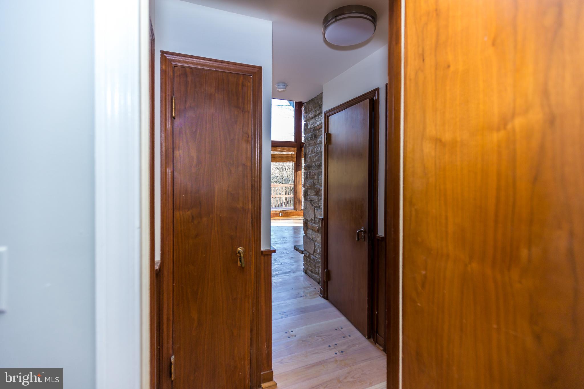 FREELAND - Residential Lease