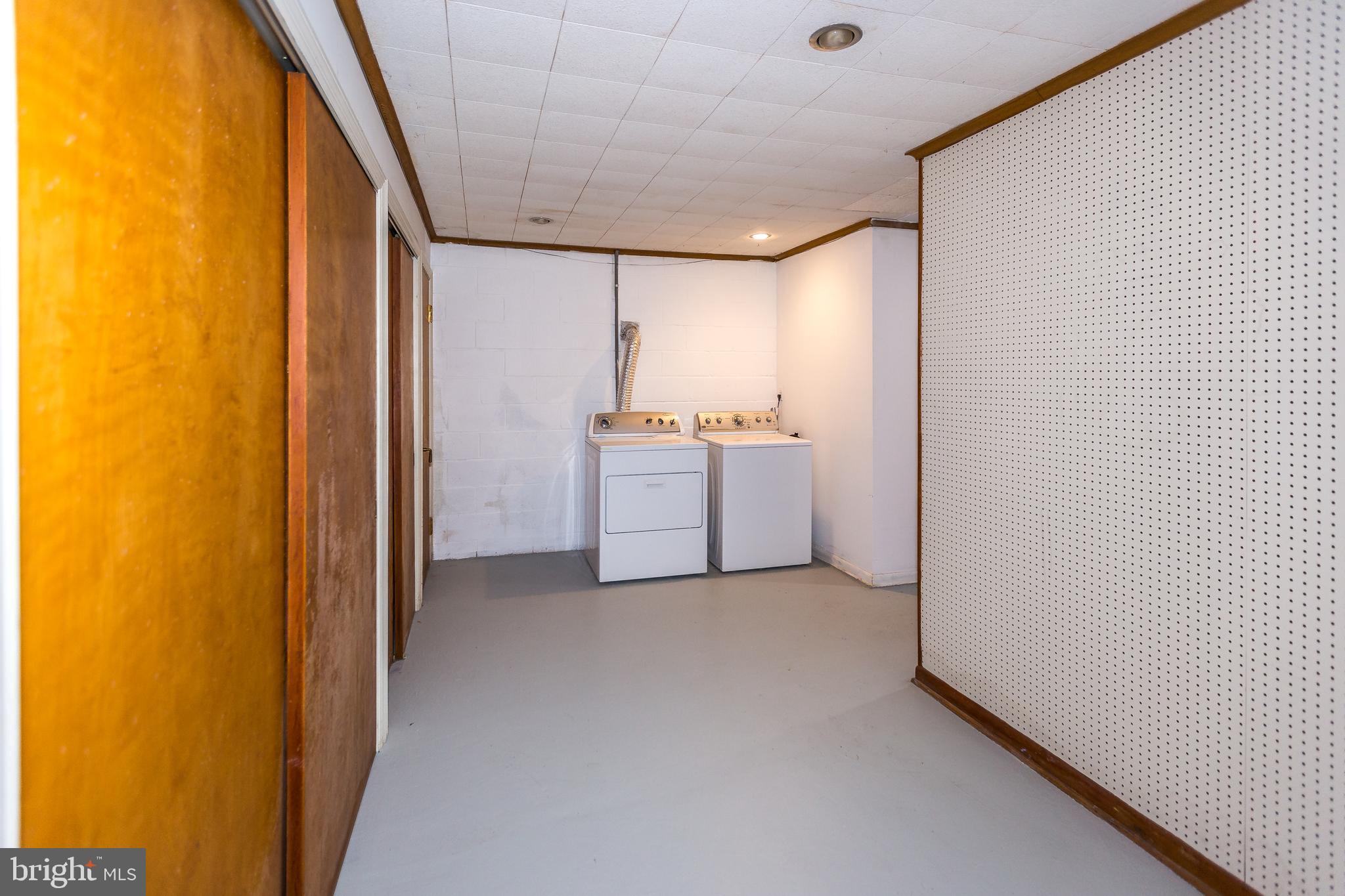 FREELAND - Residential Lease