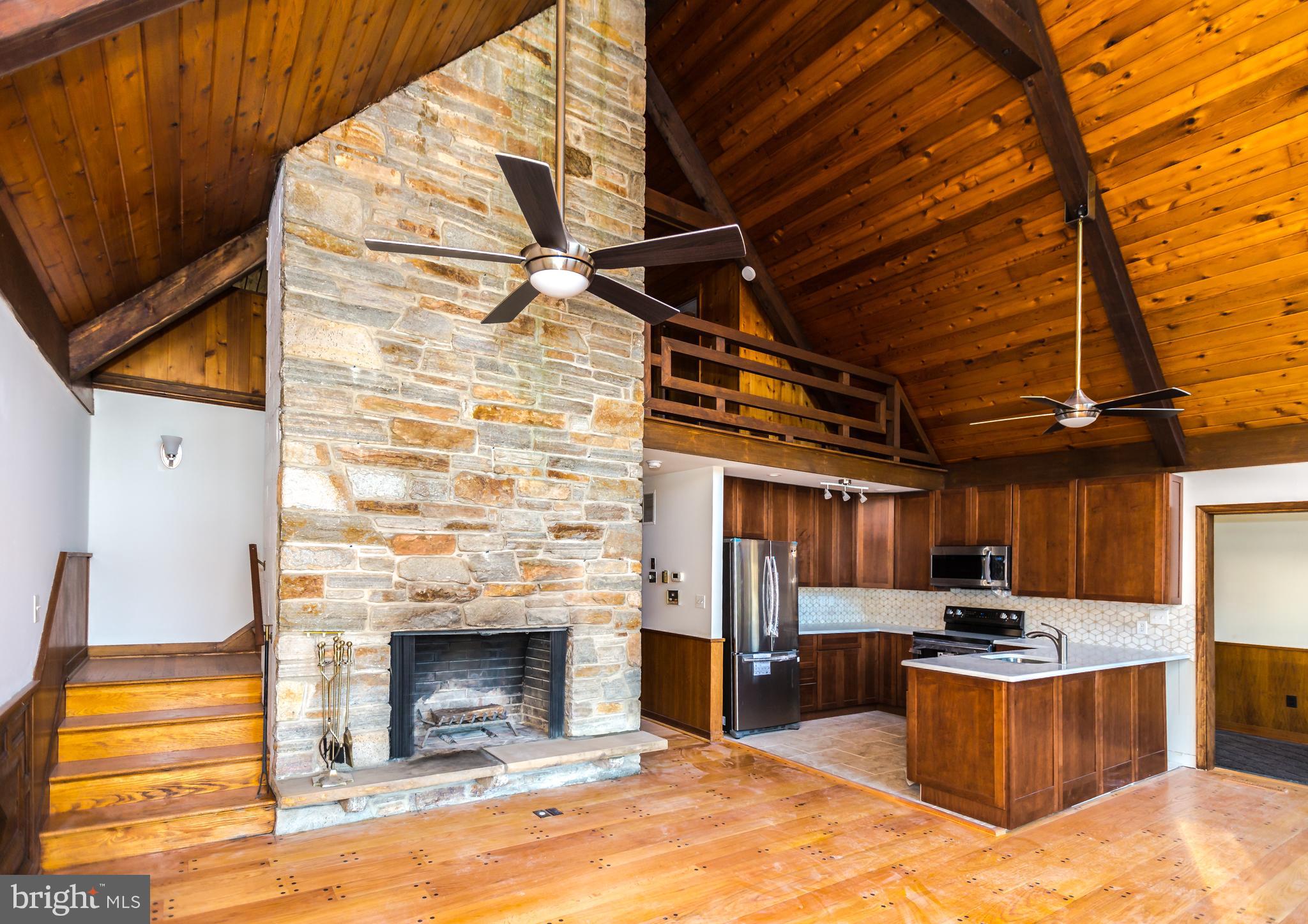 FREELAND - Residential Lease