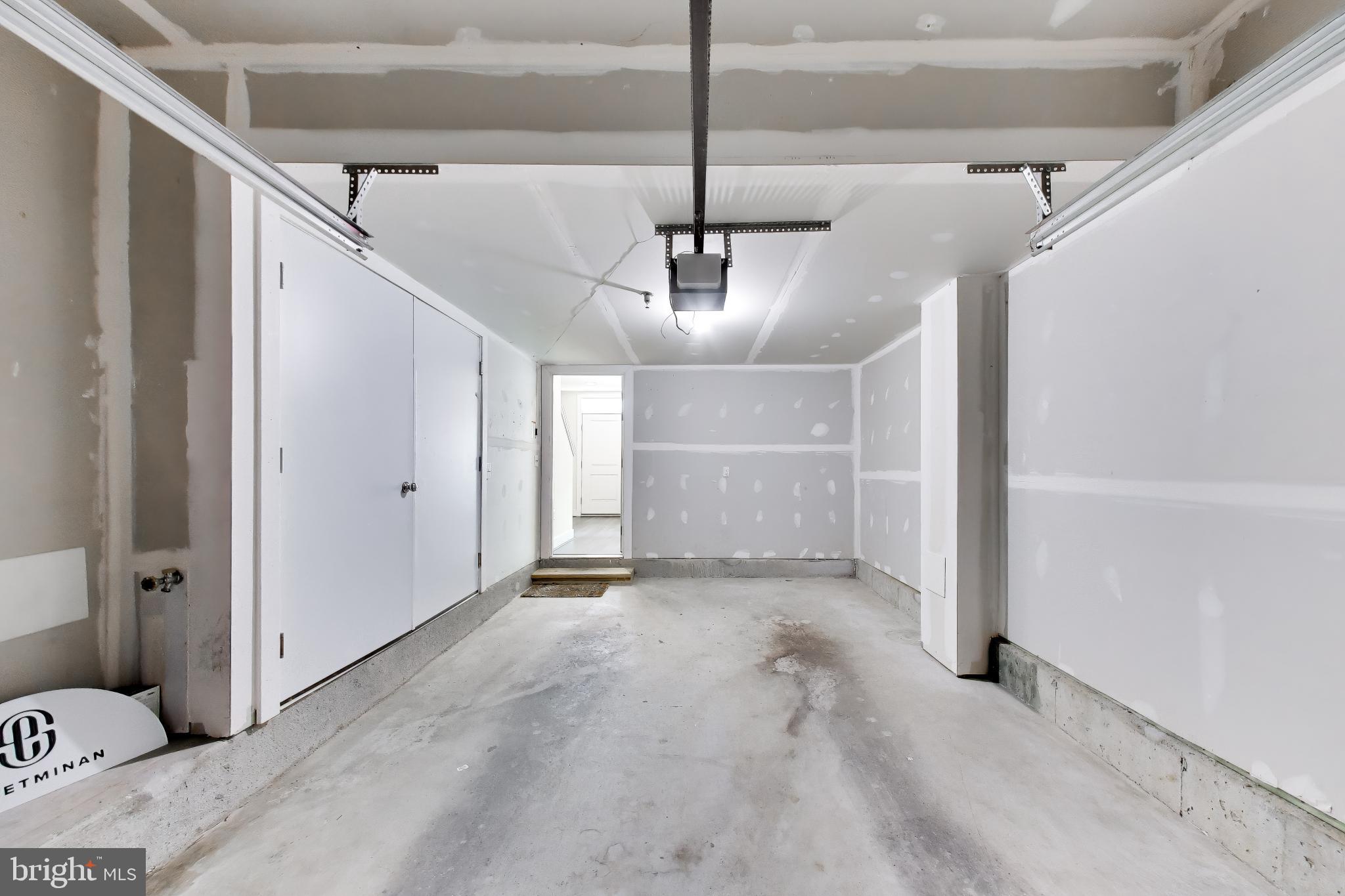 EYA ARTS DISTRICT - Residential