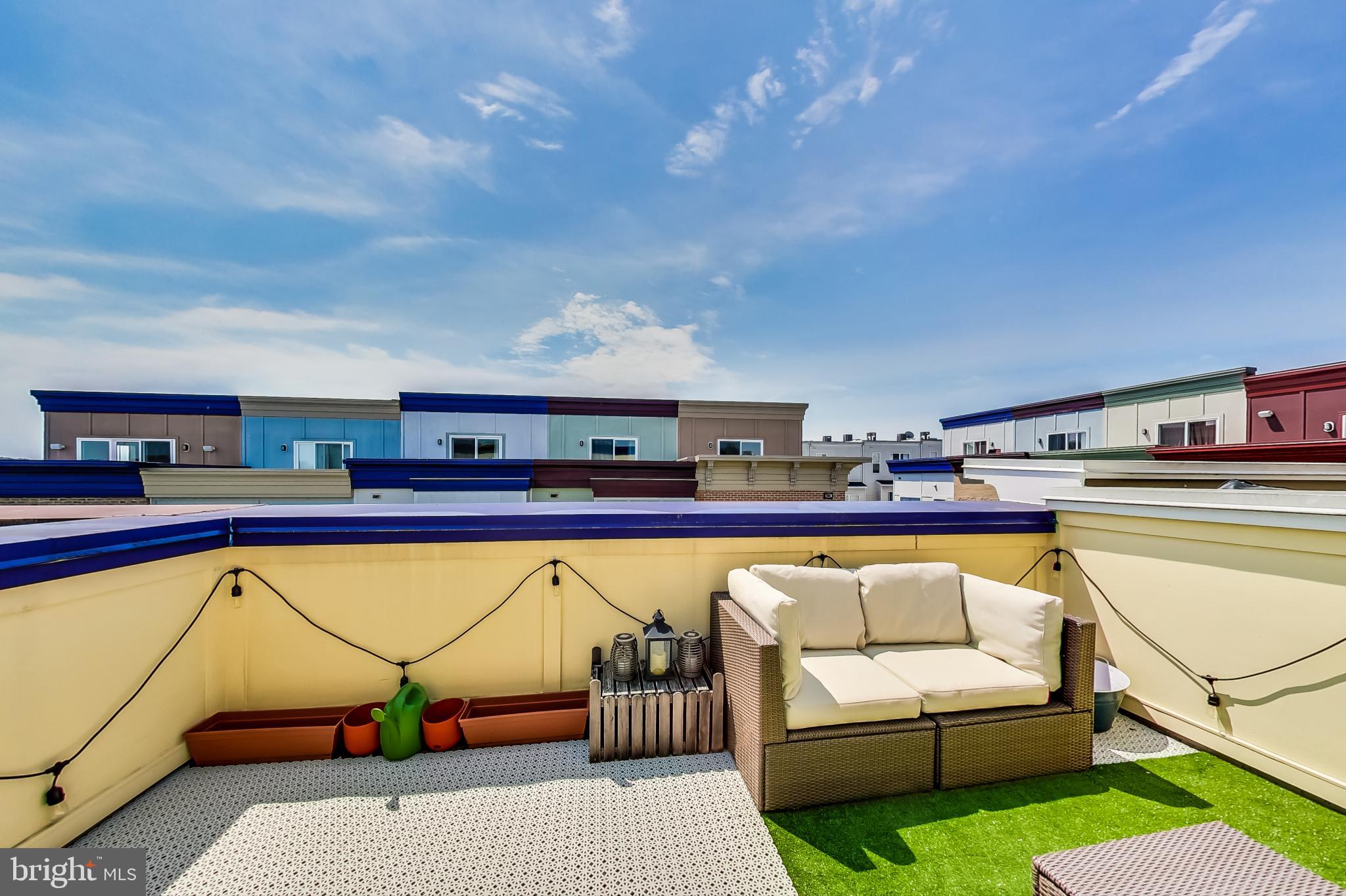 EYA ARTS DISTRICT - Residential