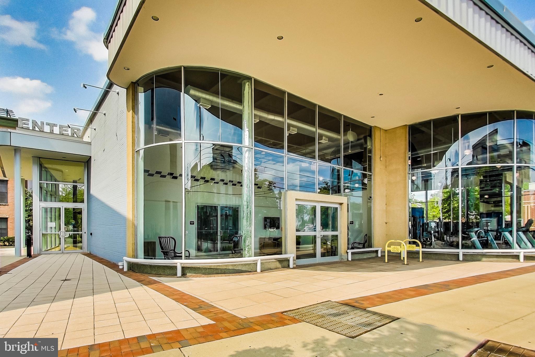 EYA ARTS DISTRICT - Residential