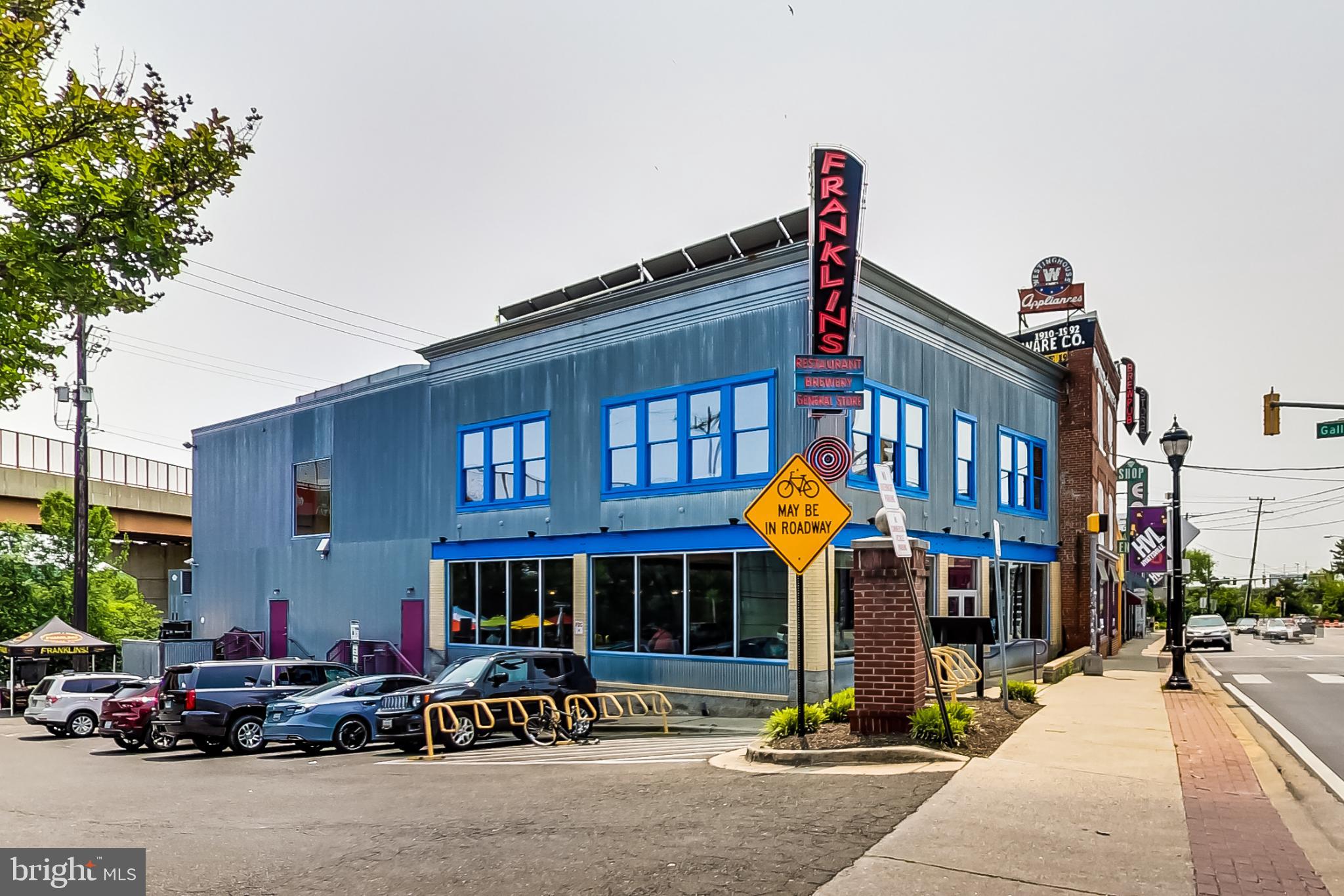 EYA ARTS DISTRICT - Residential