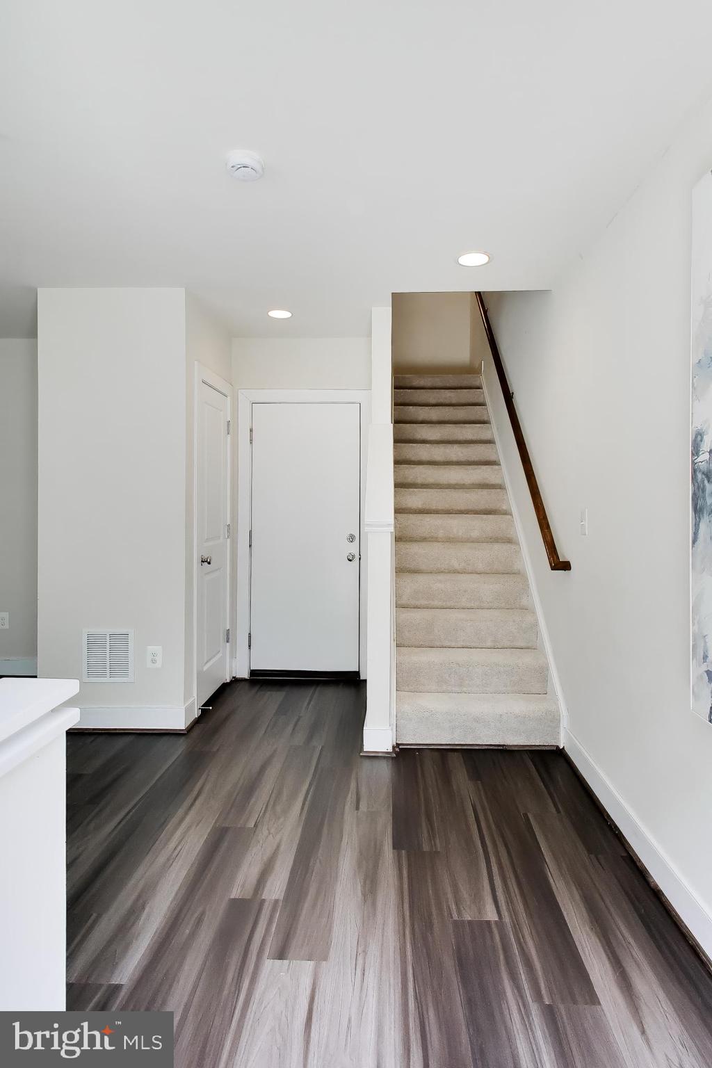 EYA ARTS DISTRICT - Residential
